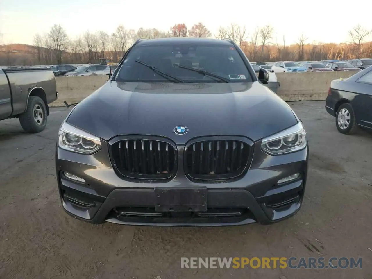5 fotografías del automóvil dañado 5UXTR9C5XKLR10477 BMW X3 2019