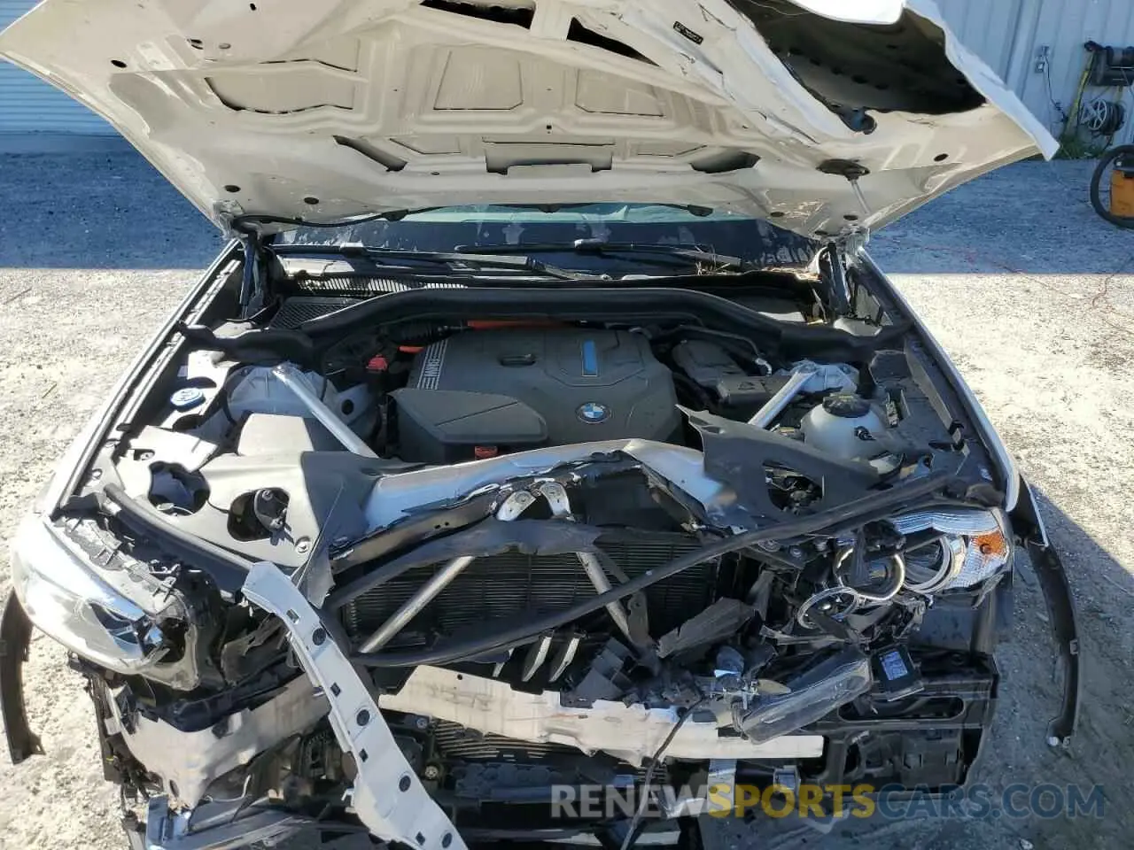 12 fotografías del automóvil dañado 5UXTS1C02L9C52925 BMW X3 2020