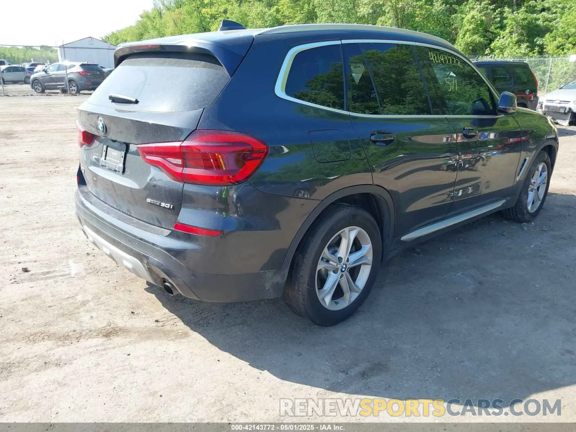 4 fotografías del automóvil dañado 5UXTY3C00L9B76499 BMW X3 2020