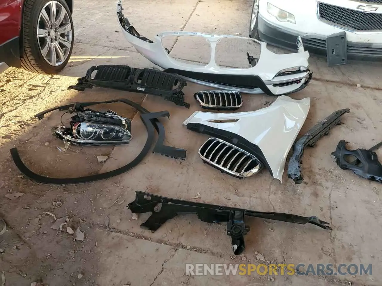 13 fotografías del automóvil dañado 5UXTY3C00L9C41383 BMW X3 2020