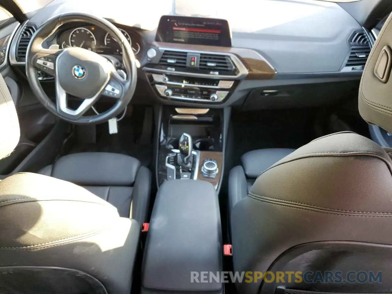 8 fotografías del automóvil dañado 5UXTY3C00L9C41383 BMW X3 2020