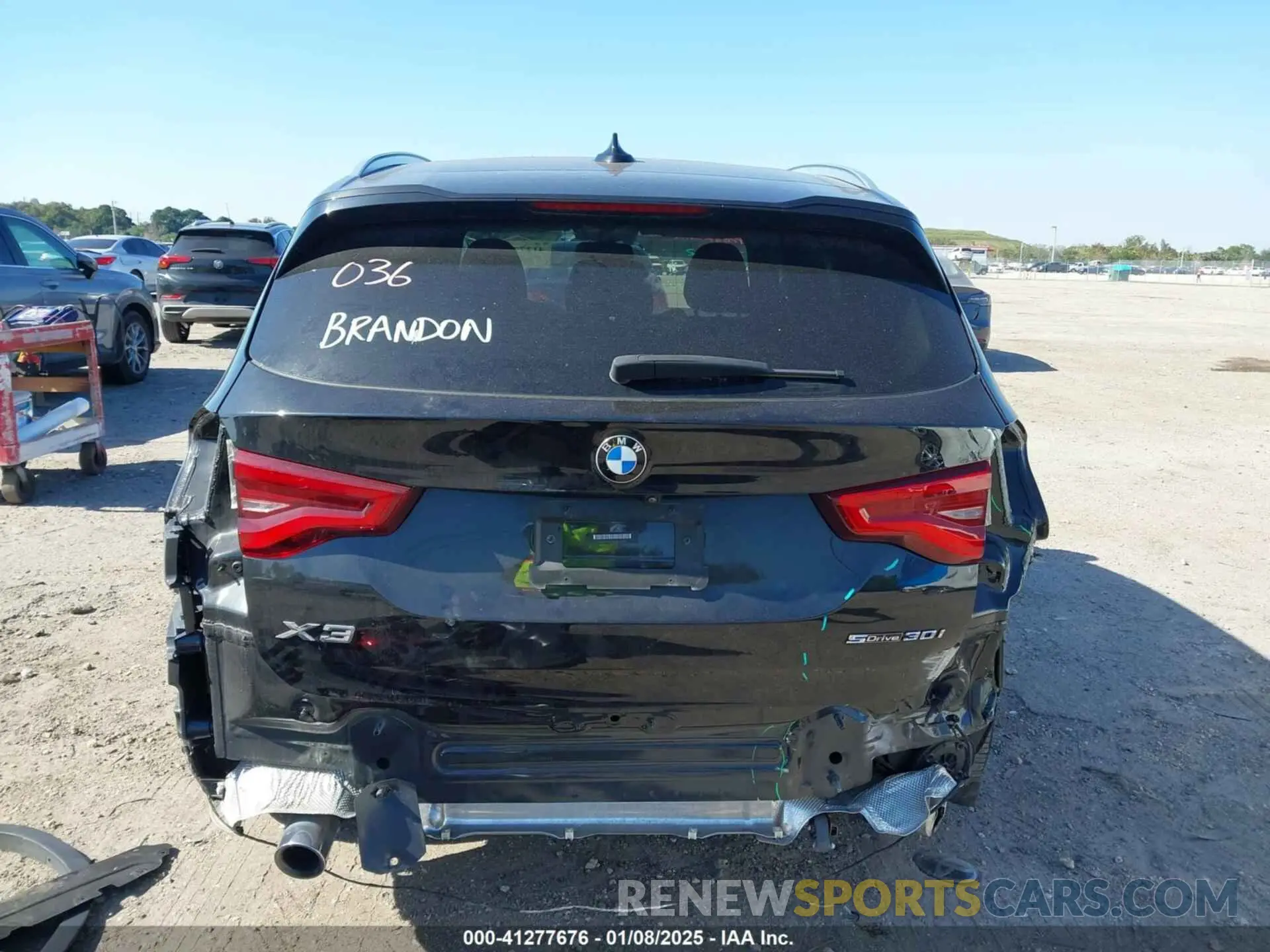 17 fotografías del automóvil dañado 5UXTY3C00L9D17247 BMW X3 2020