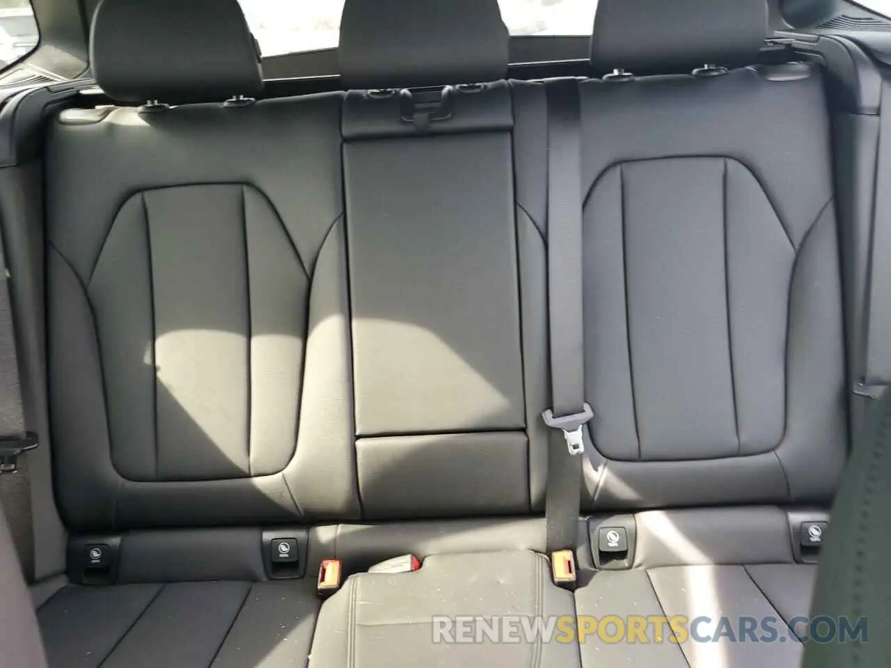 10 fotografías del automóvil dañado 5UXTY3C00L9D18642 BMW X3 2020