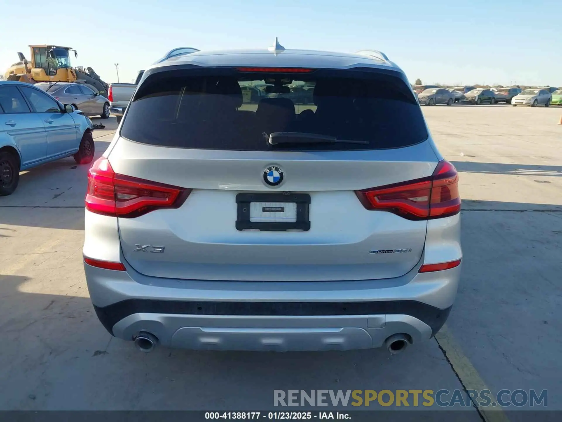 16 fotografías del automóvil dañado 5UXTY3C01L9B83655 BMW X3 2020