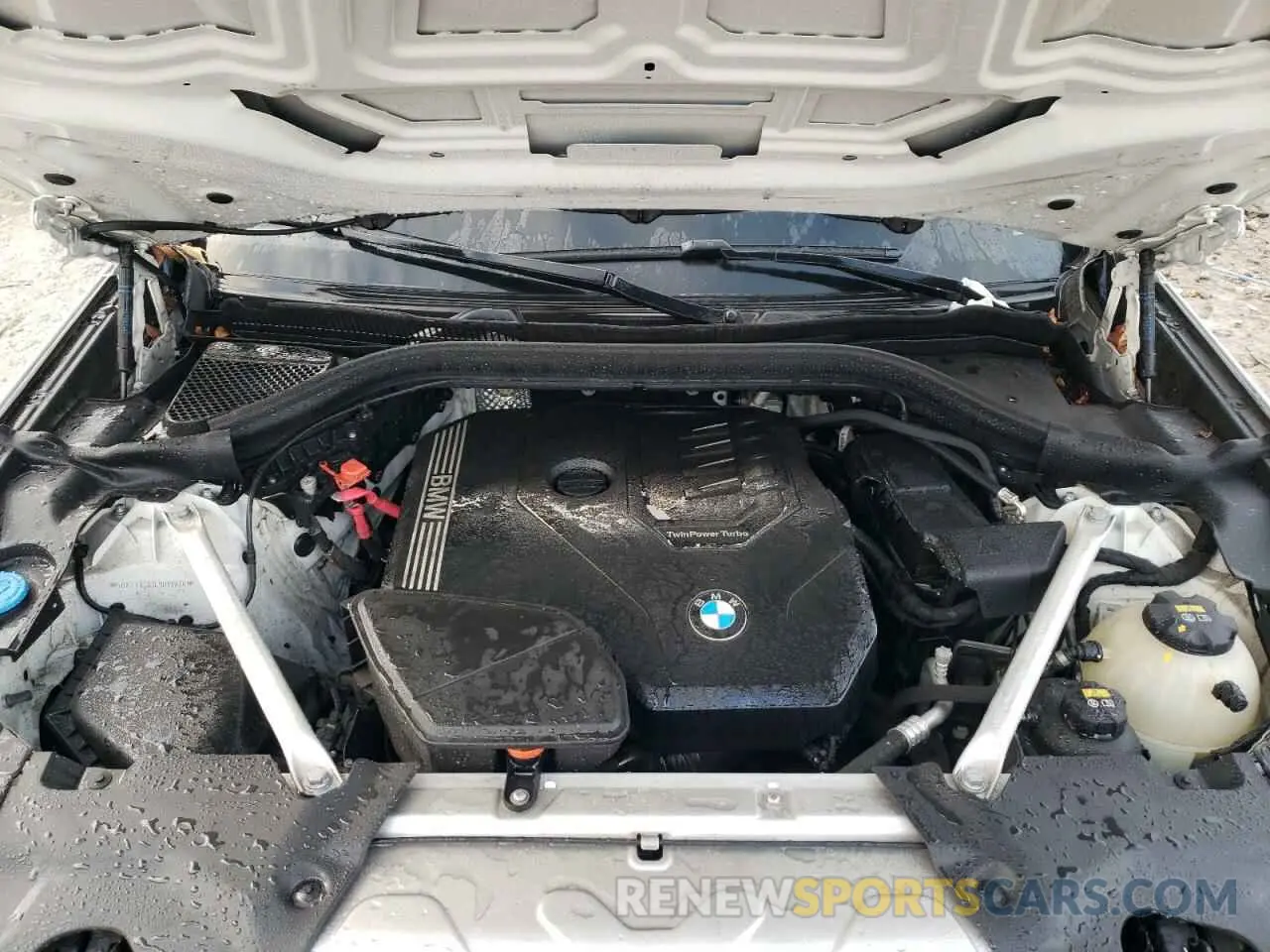 12 fotografías del automóvil dañado 5UXTY3C01L9D19900 BMW X3 2020