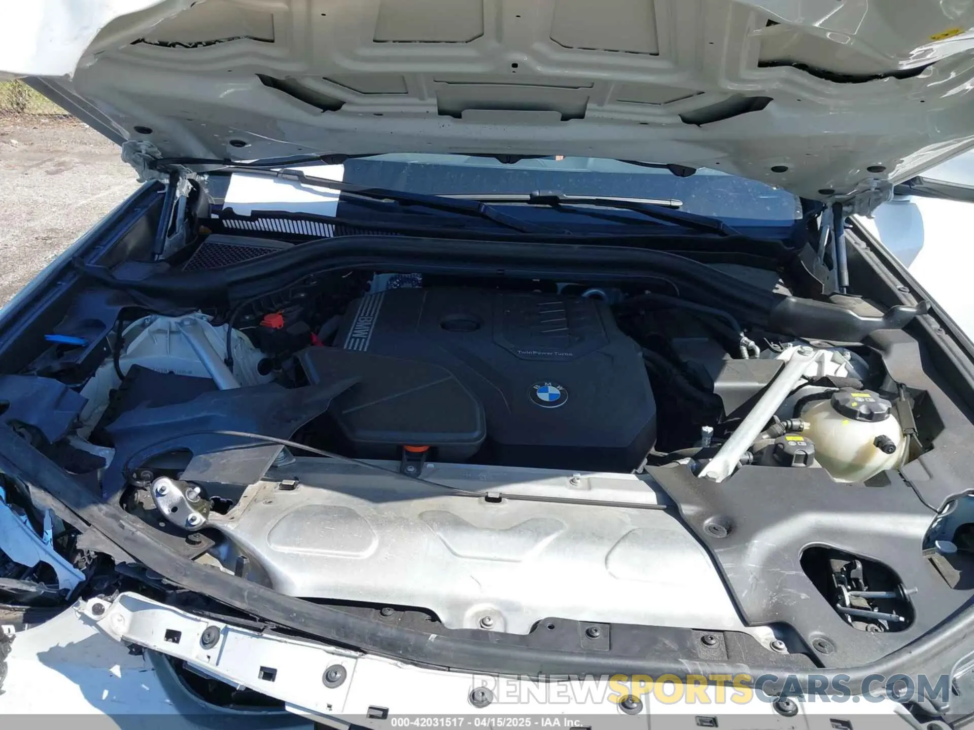 10 fotografías del automóvil dañado 5UXTY3C01L9D37085 BMW X3 2020