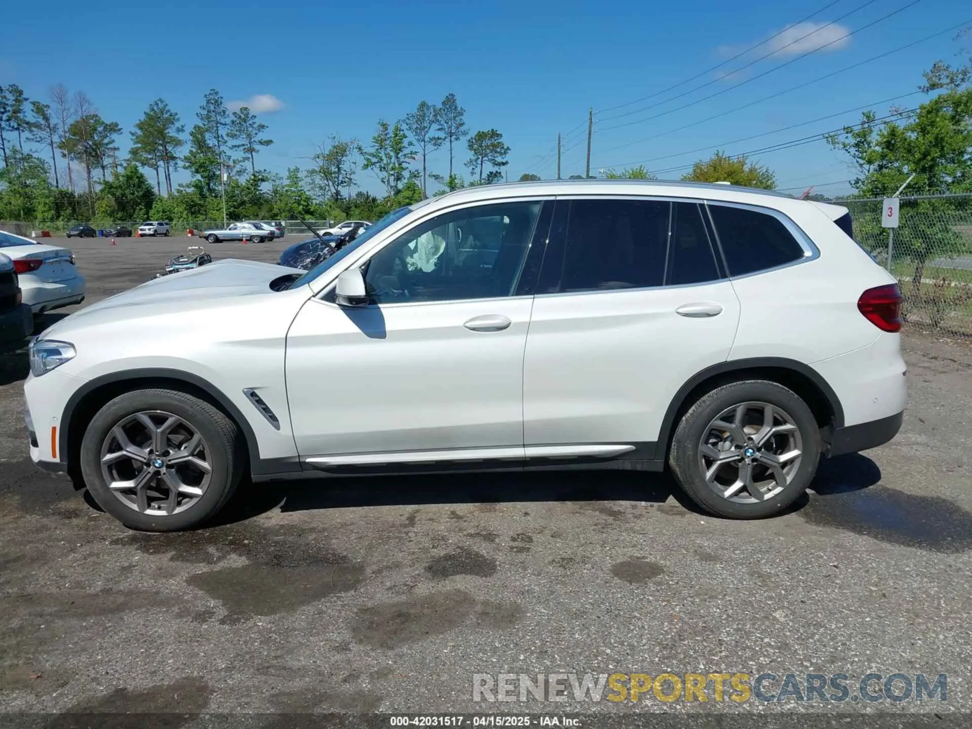 14 fotografías del automóvil dañado 5UXTY3C01L9D37085 BMW X3 2020