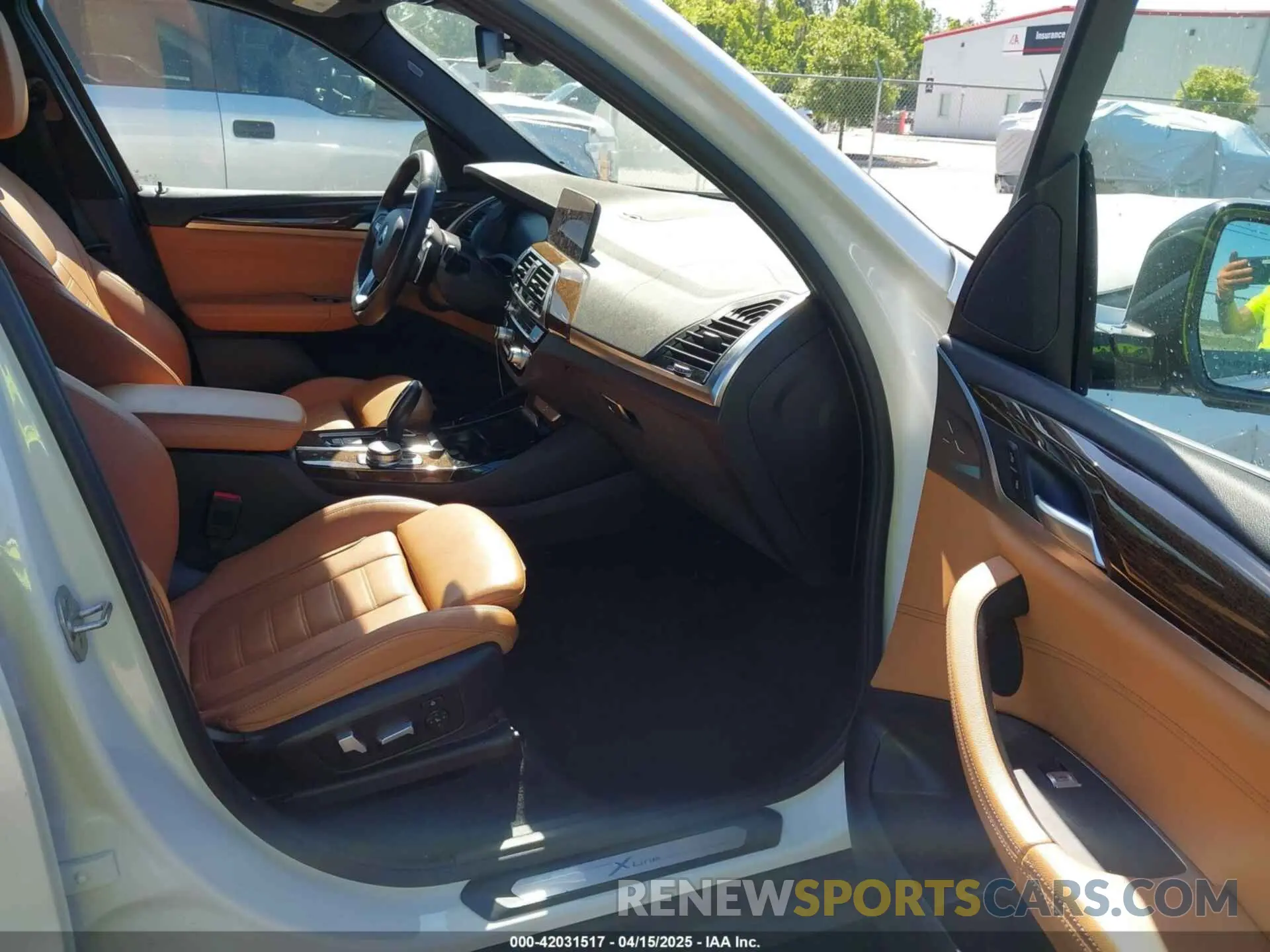 5 fotografías del automóvil dañado 5UXTY3C01L9D37085 BMW X3 2020