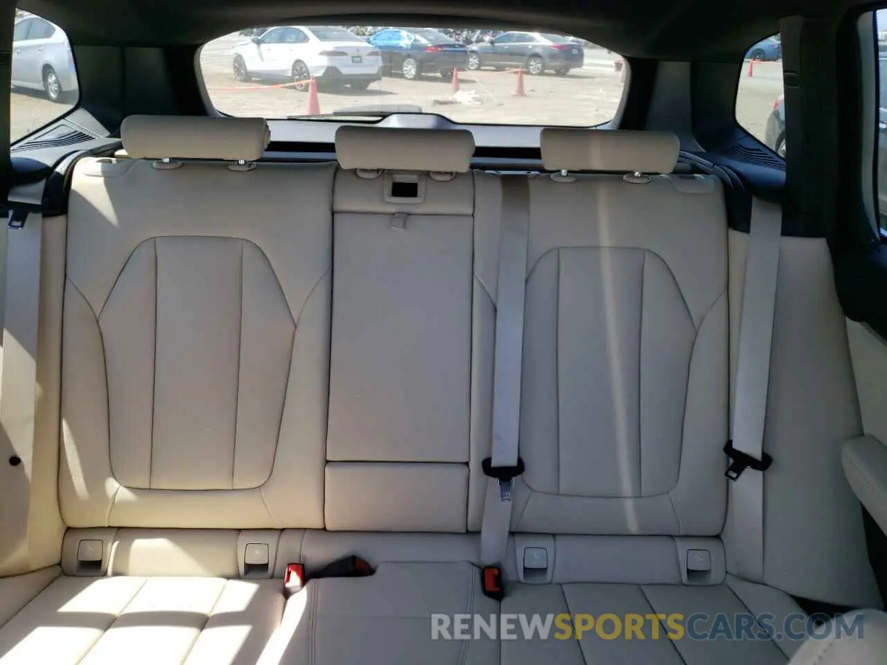 10 fotografías del automóvil dañado 5UXTY3C02L9C08126 BMW X3 2020
