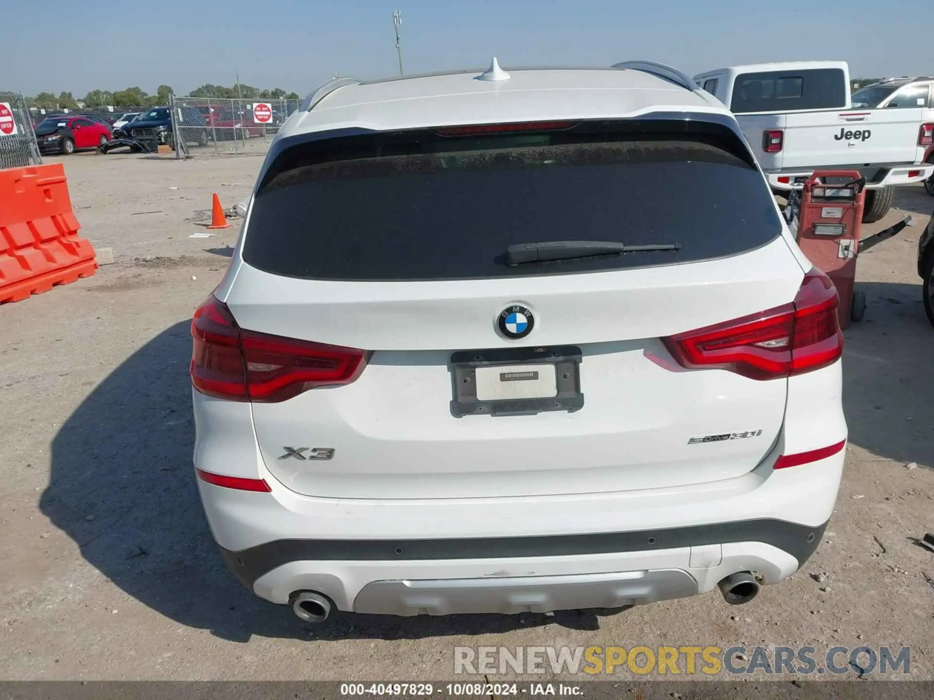 16 fotografías del automóvil dañado 5UXTY3C02LLU72575 BMW X3 2020
