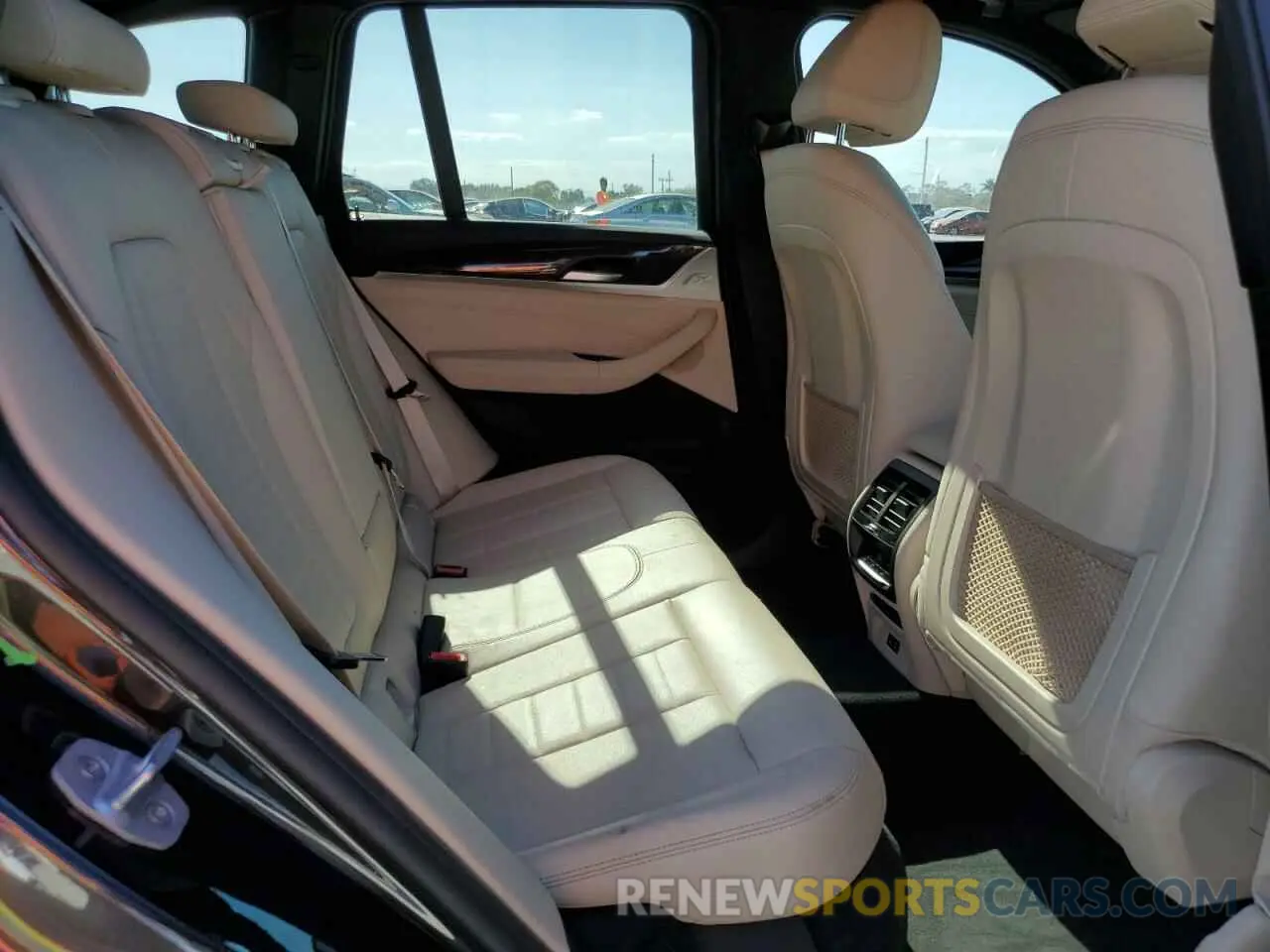11 fotografías del automóvil dañado 5UXTY3C03L9D44524 BMW X3 2020