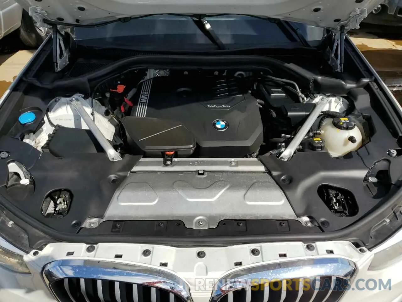 12 fotografías del automóvil dañado 5UXTY3C04L9B39777 BMW X3 2020