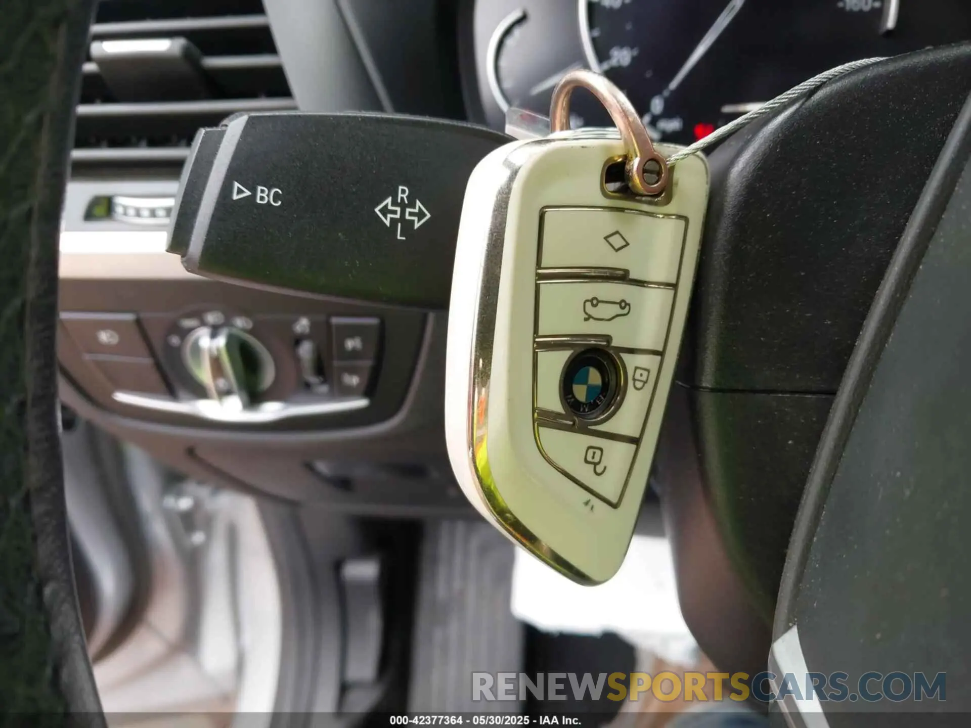11 fotografías del automóvil dañado 5UXTY3C04L9C46134 BMW X3 2020
