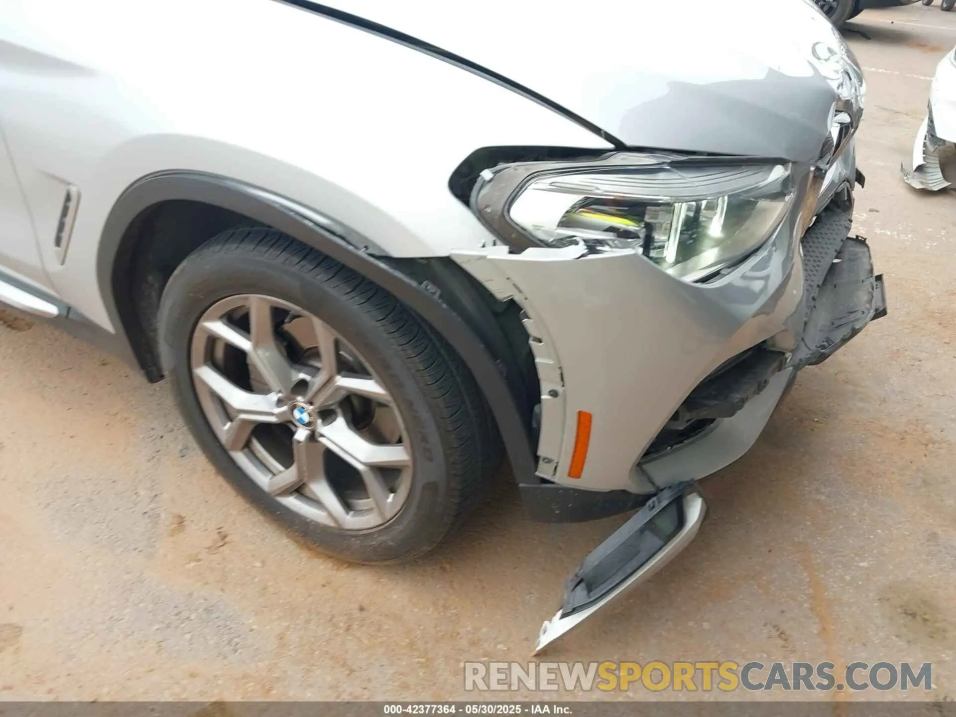 18 fotografías del automóvil dañado 5UXTY3C04L9C46134 BMW X3 2020