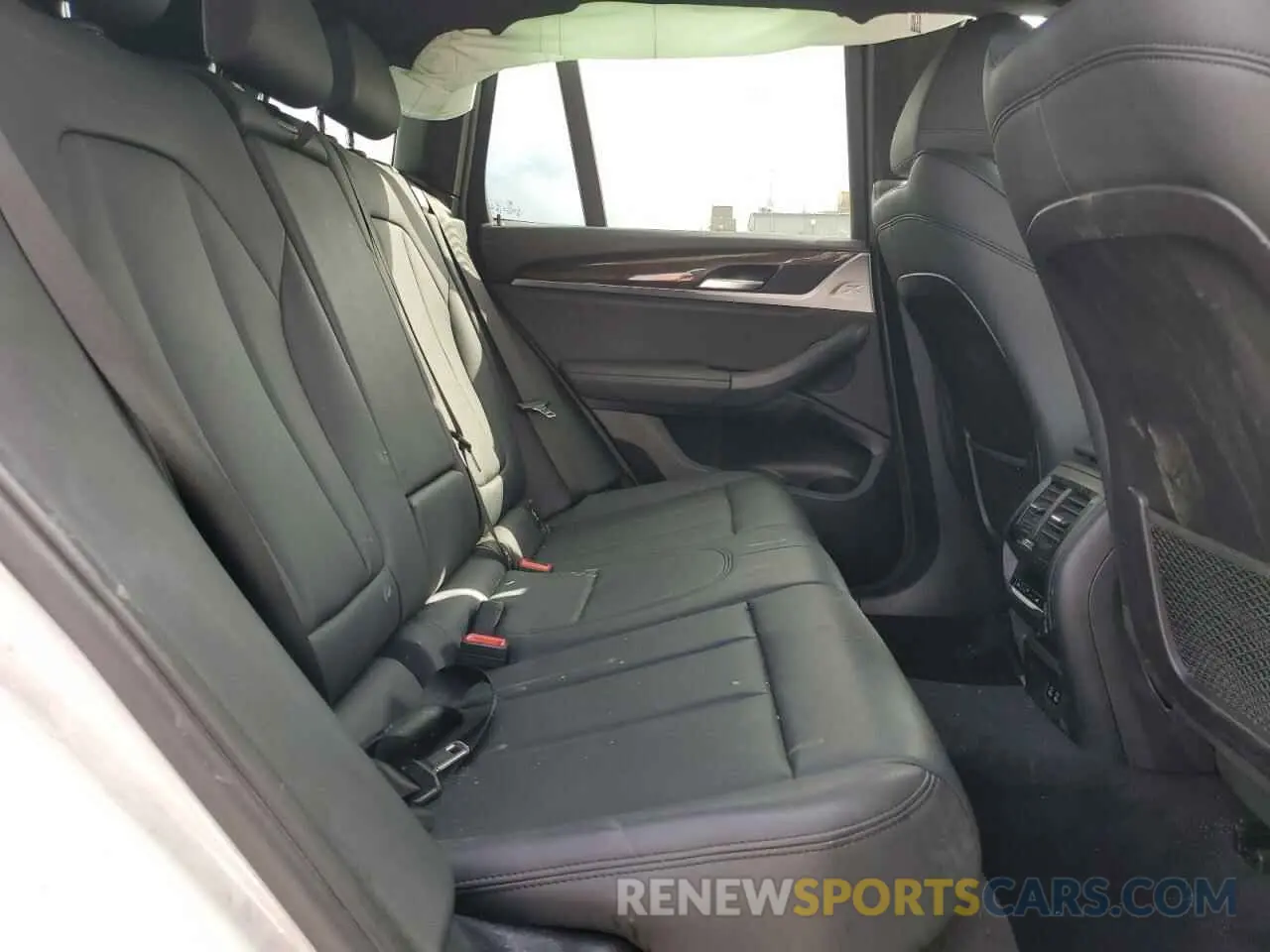10 fotografías del automóvil dañado 5UXTY3C04LLE55442 BMW X3 2020