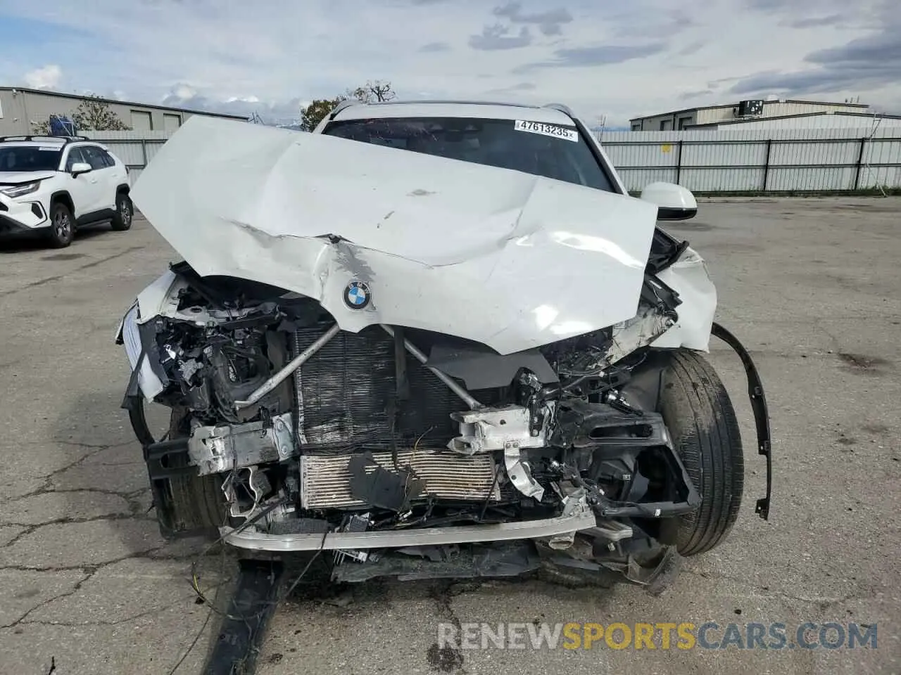 5 fotografías del automóvil dañado 5UXTY3C04LLE55442 BMW X3 2020