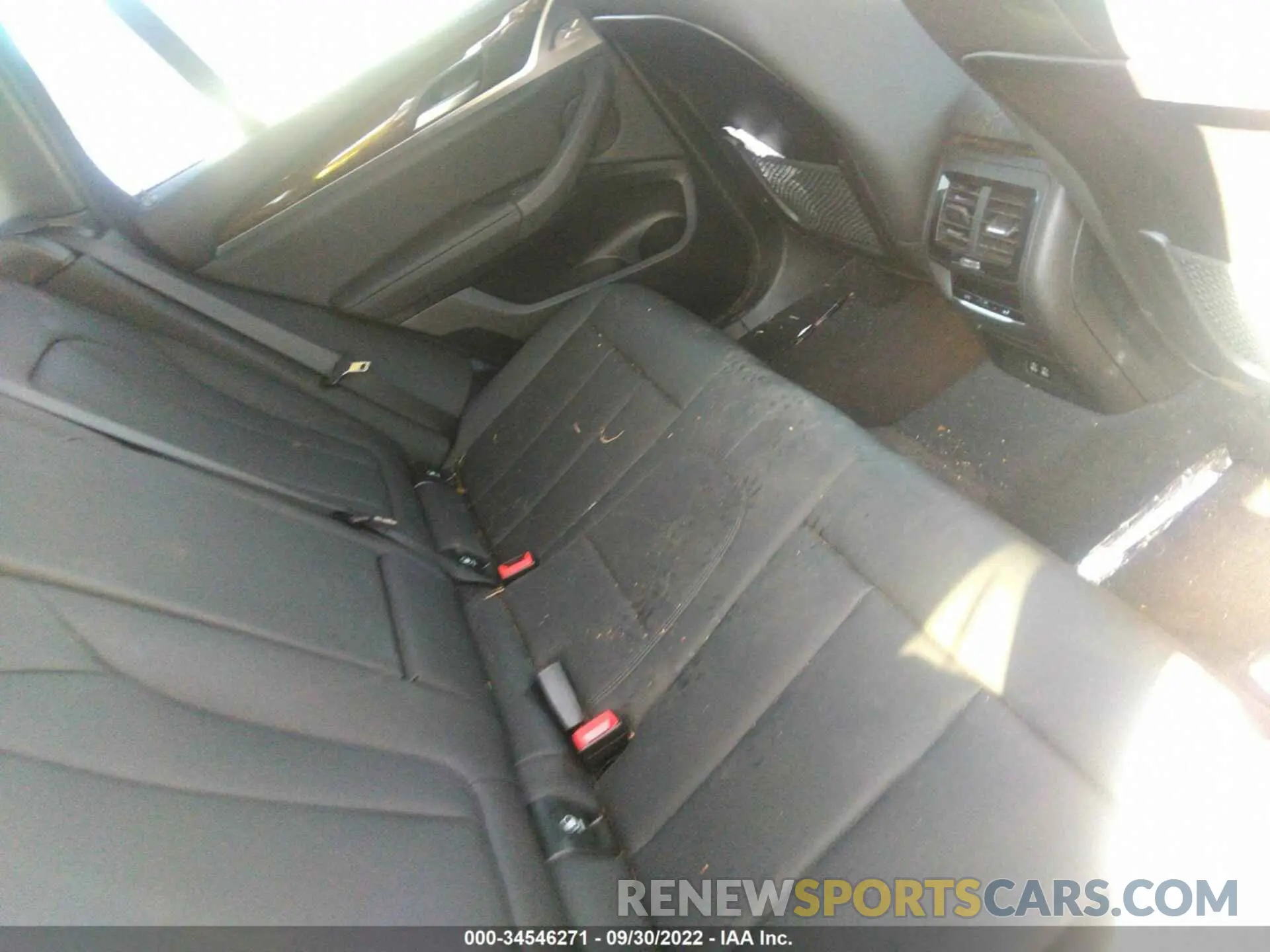 8 fotografías del automóvil dañado 5UXTY3C06L9C99000 BMW X3 2020