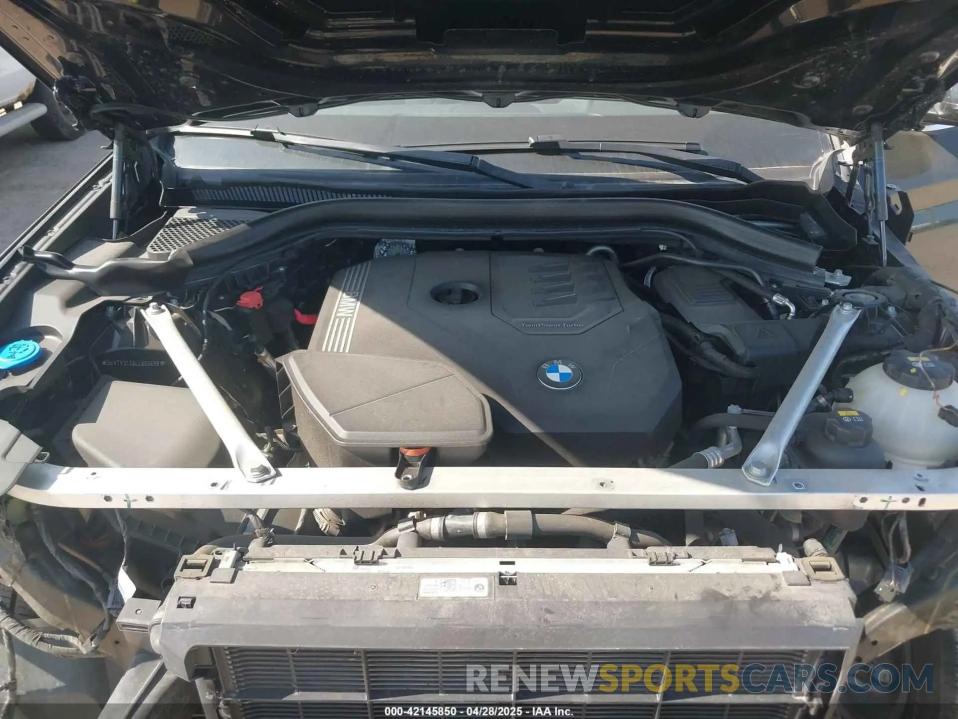 10 fotografías del automóvil dañado 5UXTY3C06LLU69498 BMW X3 2020