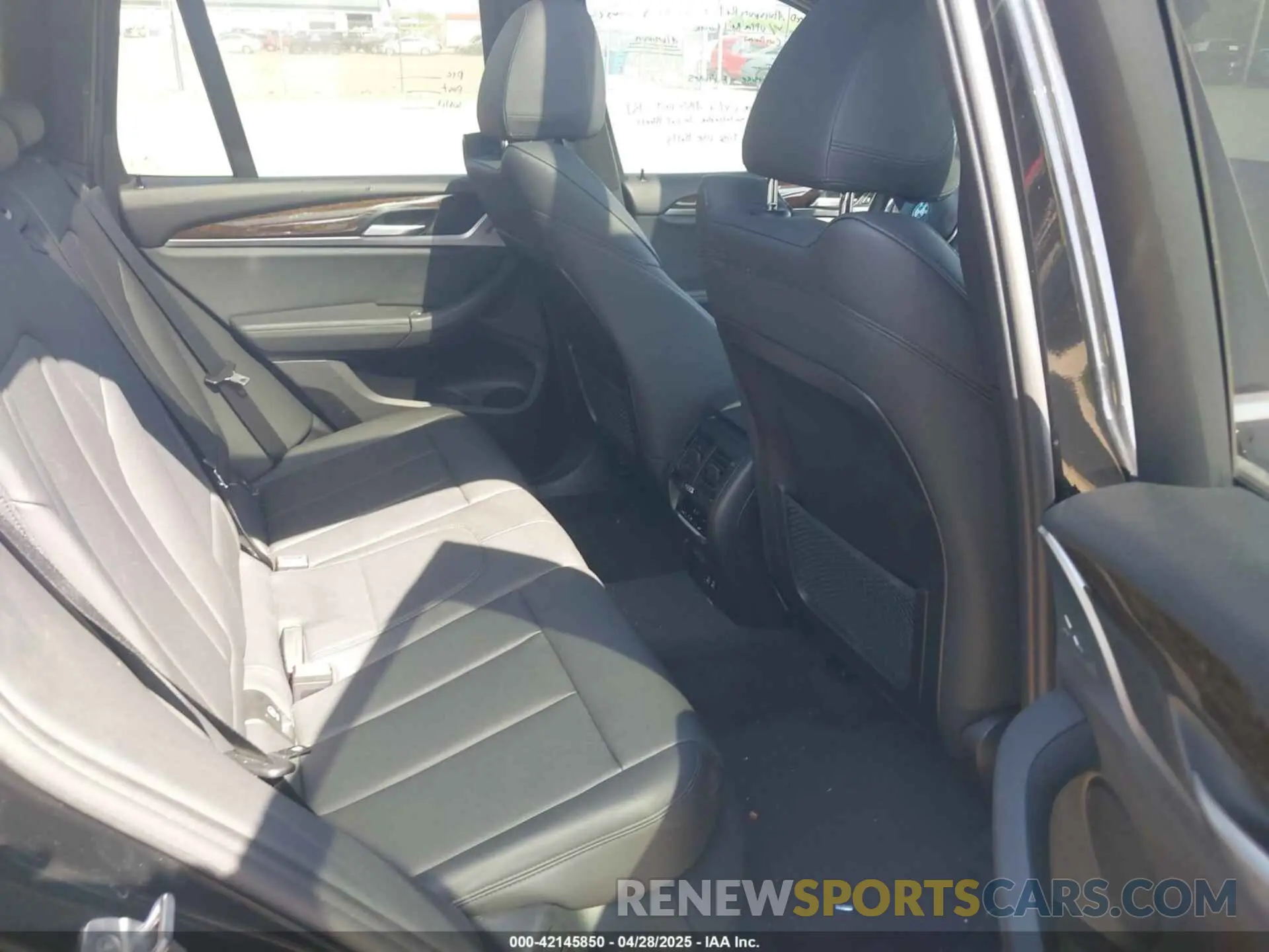8 fotografías del automóvil dañado 5UXTY3C06LLU69498 BMW X3 2020