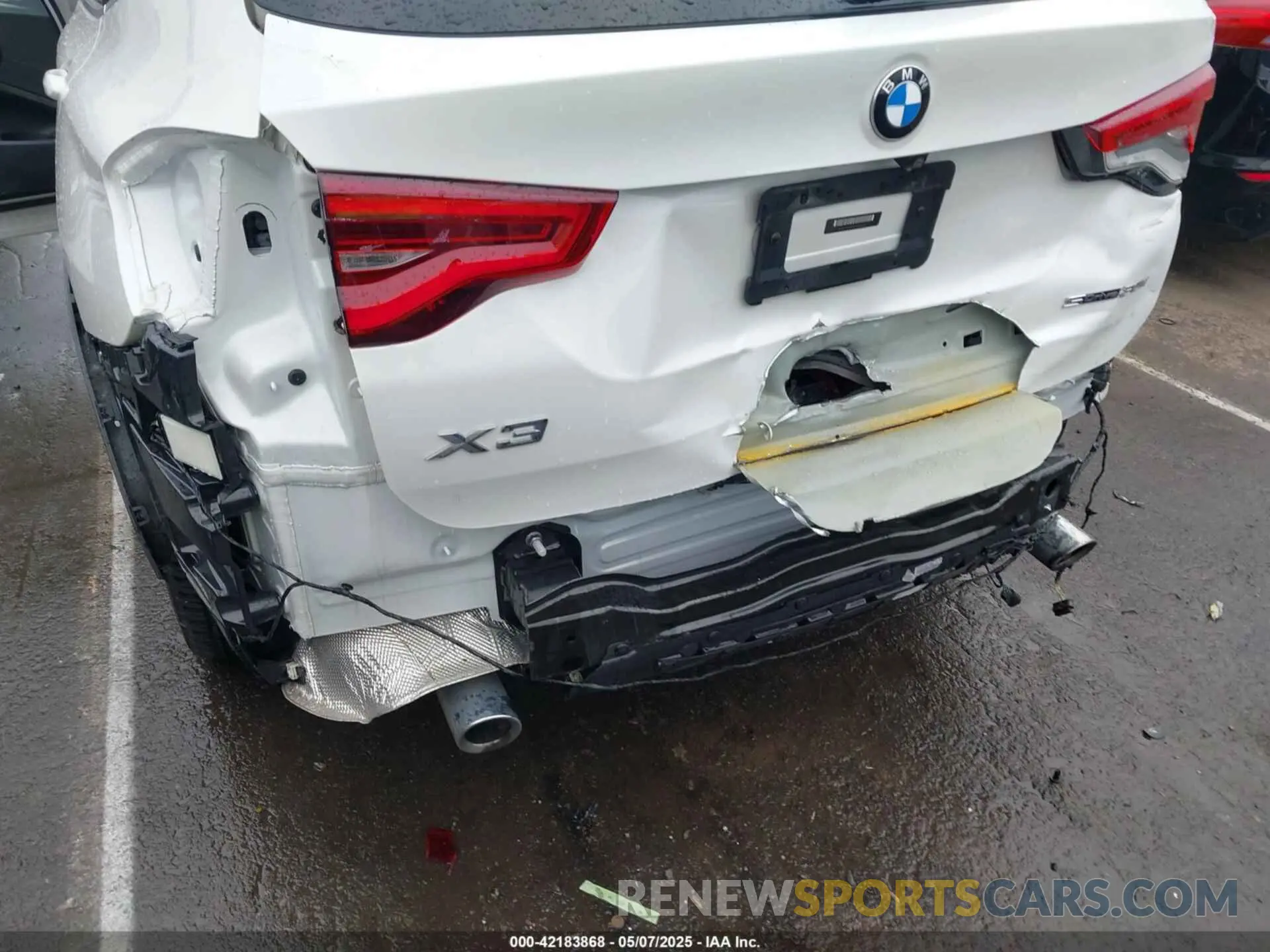 17 fotografías del automóvil dañado 5UXTY3C07L9B58551 BMW X3 2020