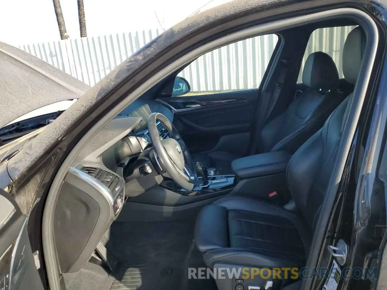7 fotografías del automóvil dañado 5UXTY3C07L9C29036 BMW X3 2020