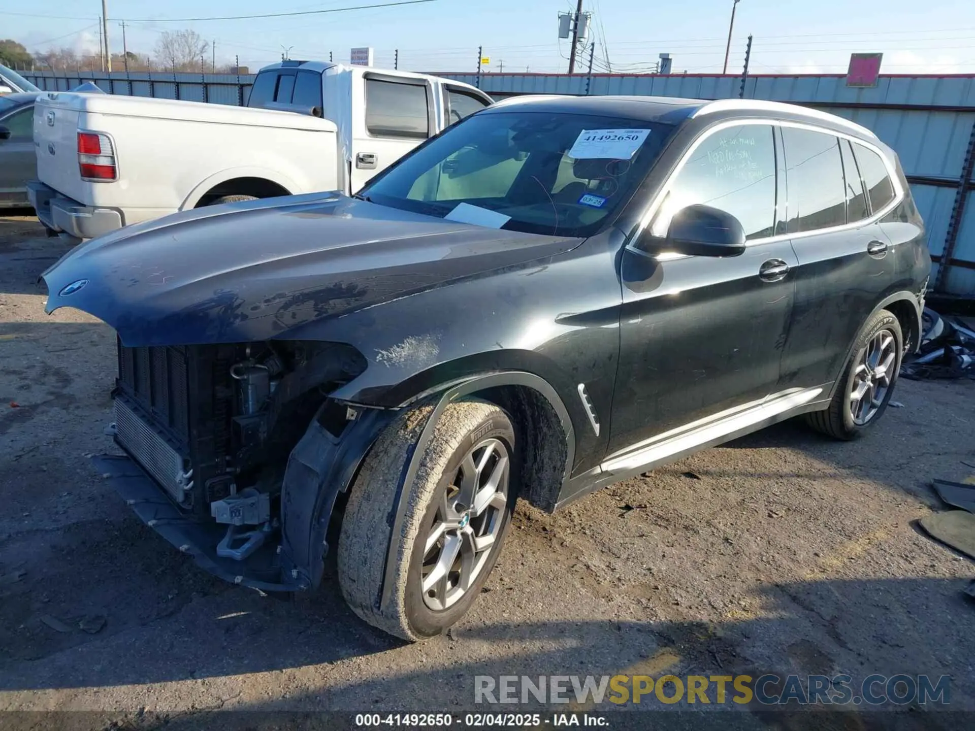 2 fotografías del automóvil dañado 5UXTY3C07LLU70420 BMW X3 2020