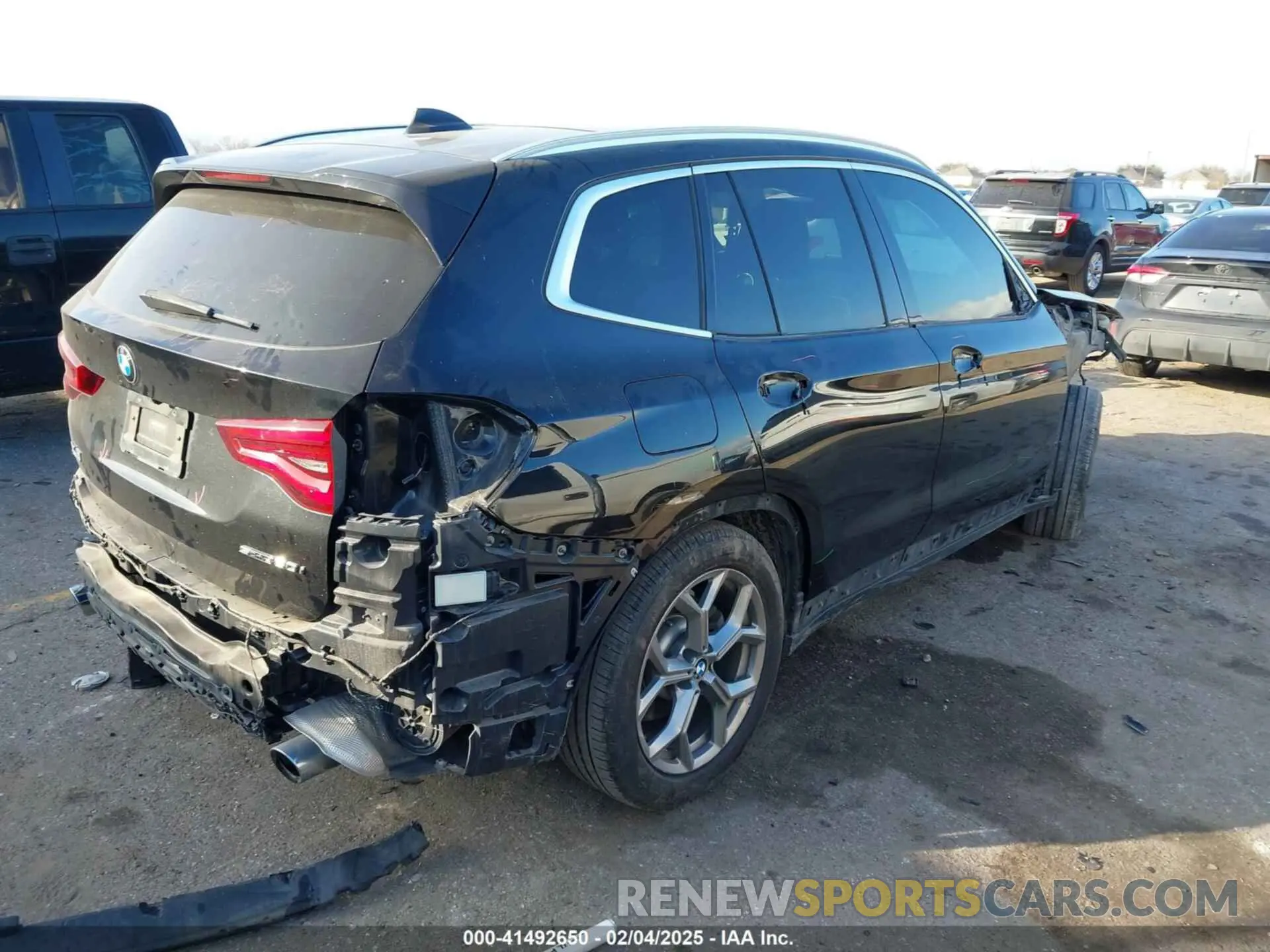 4 fotografías del automóvil dañado 5UXTY3C07LLU70420 BMW X3 2020