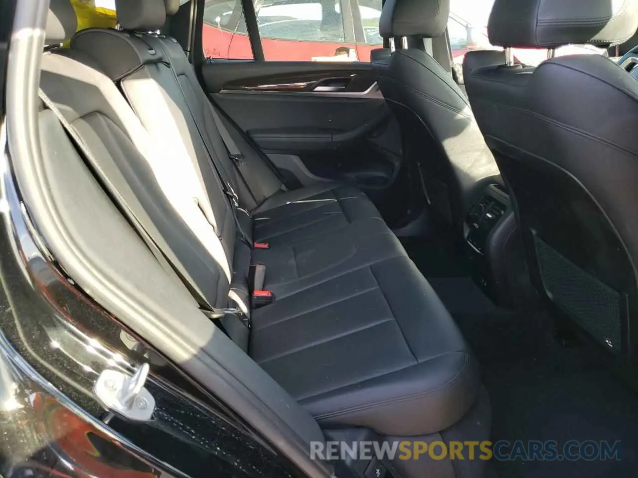 11 fotografías del automóvil dañado 5UXTY3C08L9D63067 BMW X3 2020