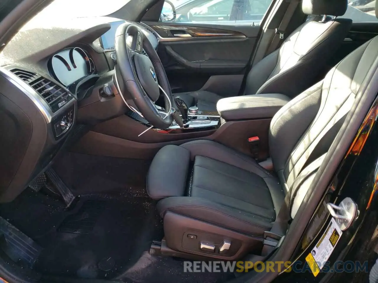7 fotografías del automóvil dañado 5UXTY3C08L9D63067 BMW X3 2020