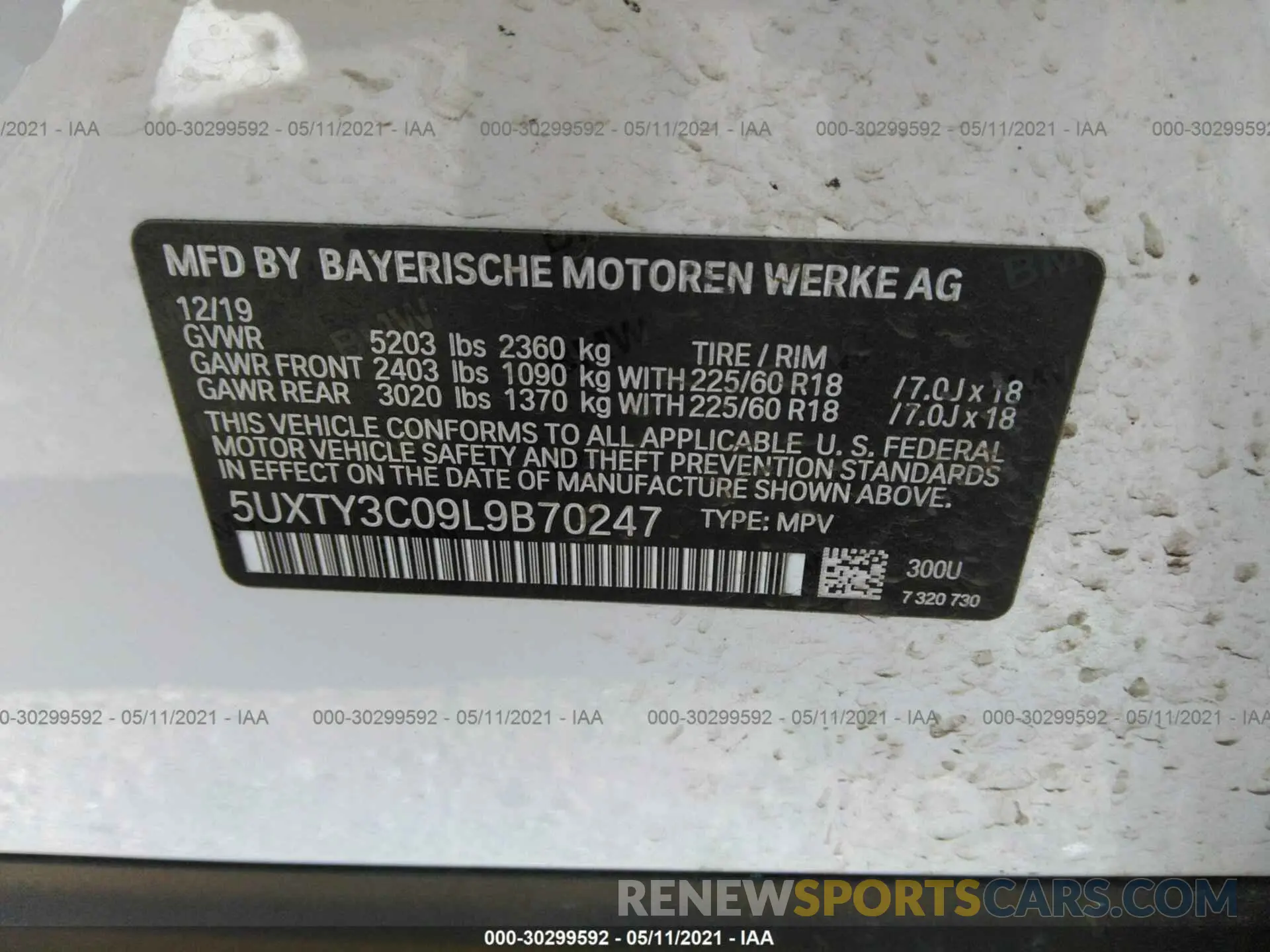 9 fotografías del automóvil dañado 5UXTY3C09L9B70247 BMW X3 2020