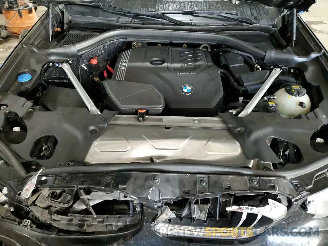 12 fotografías del automóvil dañado 5UXTY5C01L9D52956 BMW X3 2020