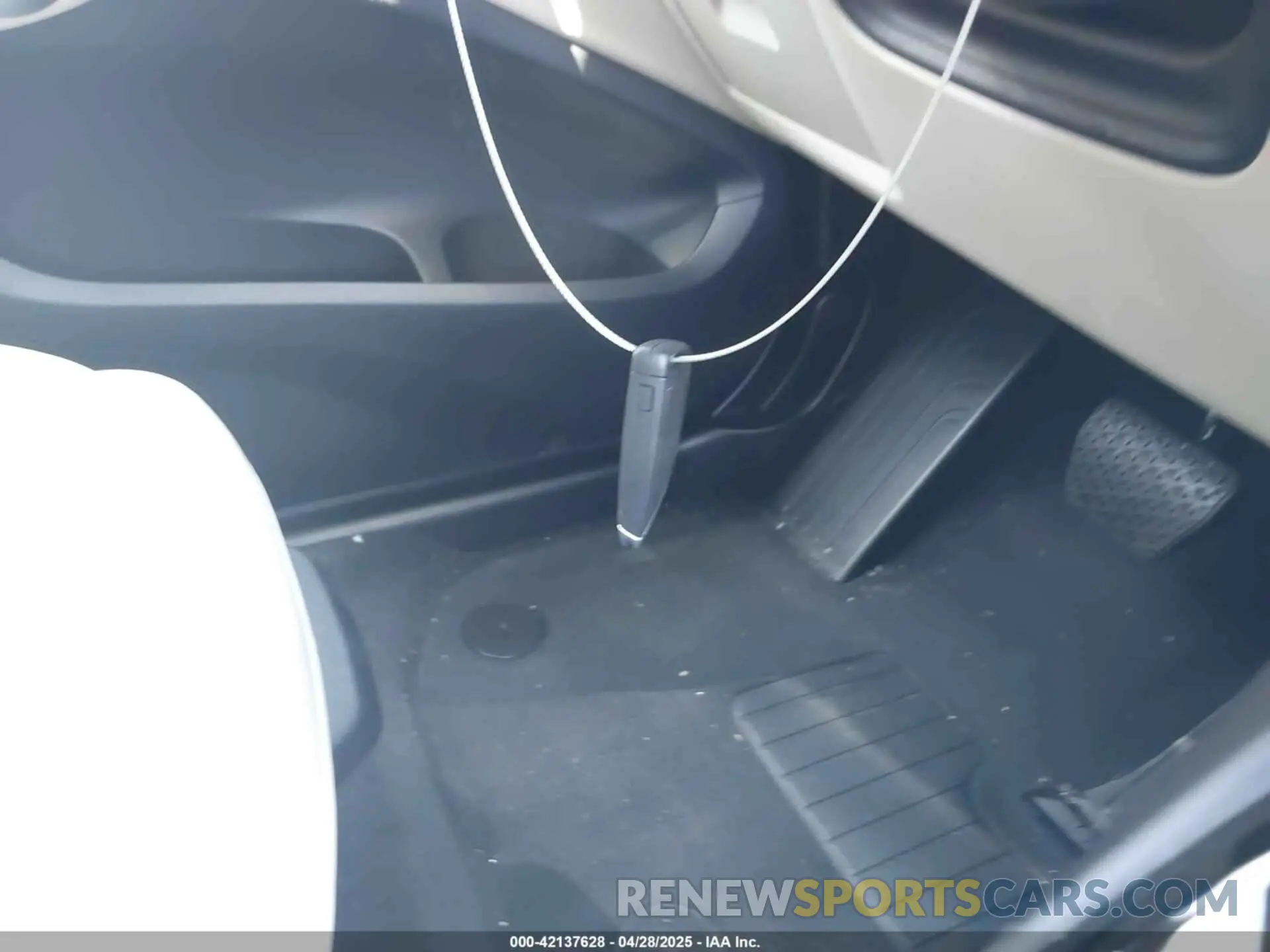 11 fotografías del automóvil dañado 5UXTY5C01LLT32755 BMW X3 2020