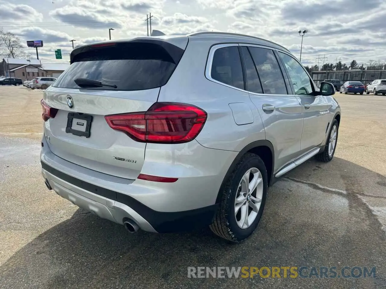 4 fotografías del automóvil dañado 5UXTY5C03LLT31994 BMW X3 2020