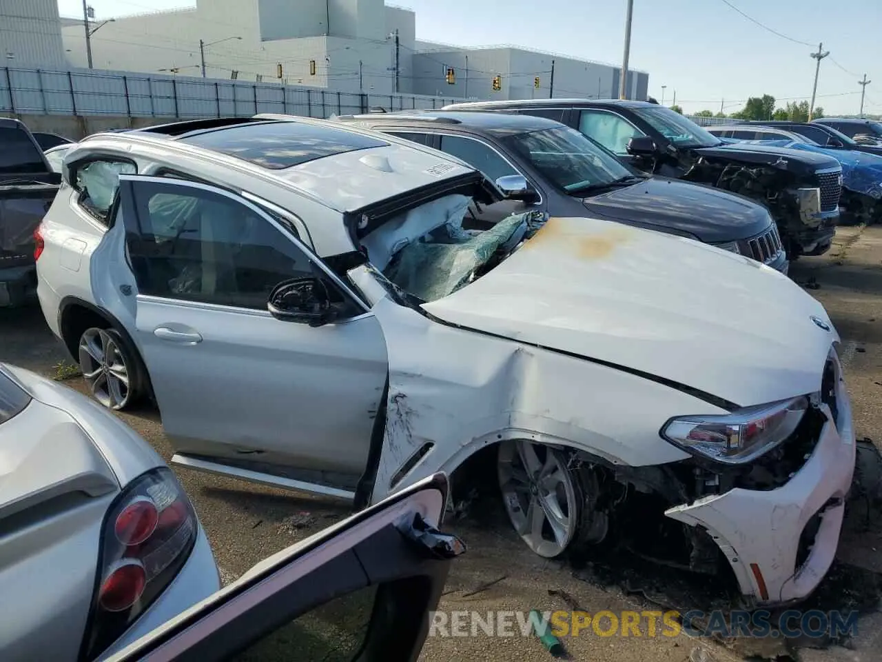 4 fotografías del automóvil dañado 5UXTY5C04L9B04359 BMW X3 2020