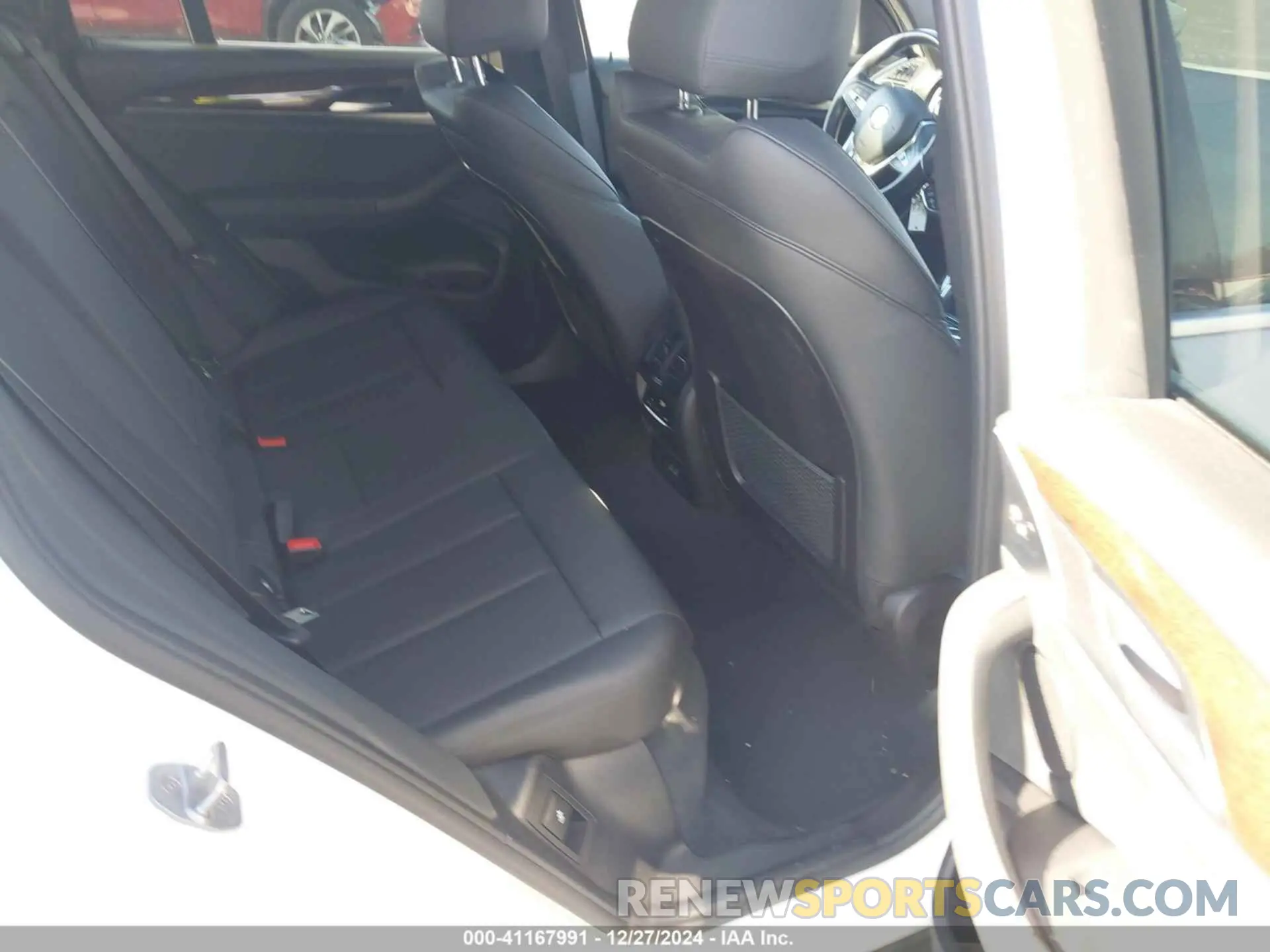 8 fotografías del automóvil dañado 5UXTY5C04L9C98701 BMW X3 2020