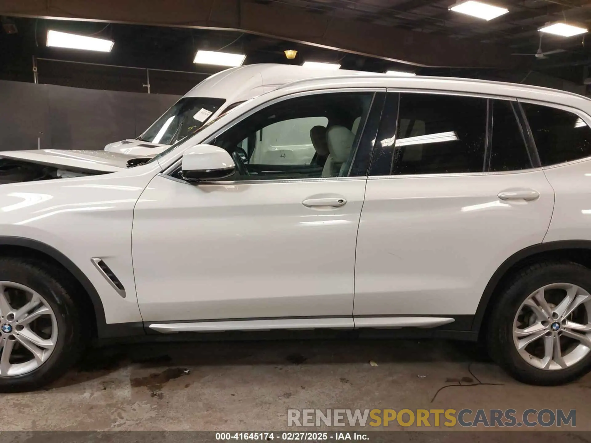 14 fotografías del automóvil dañado 5UXTY5C04L9D07798 BMW X3 2020