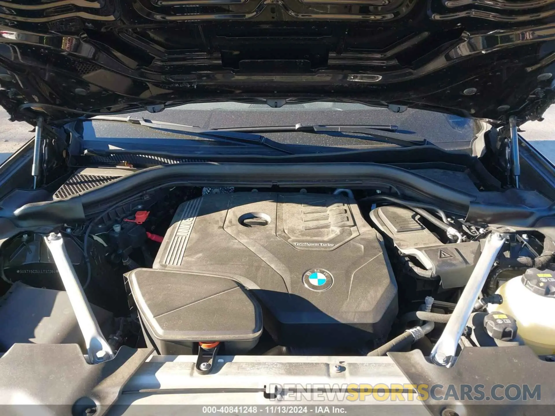 10 fotografías del automóvil dañado 5UXTY5C04LLT32264 BMW X3 2020