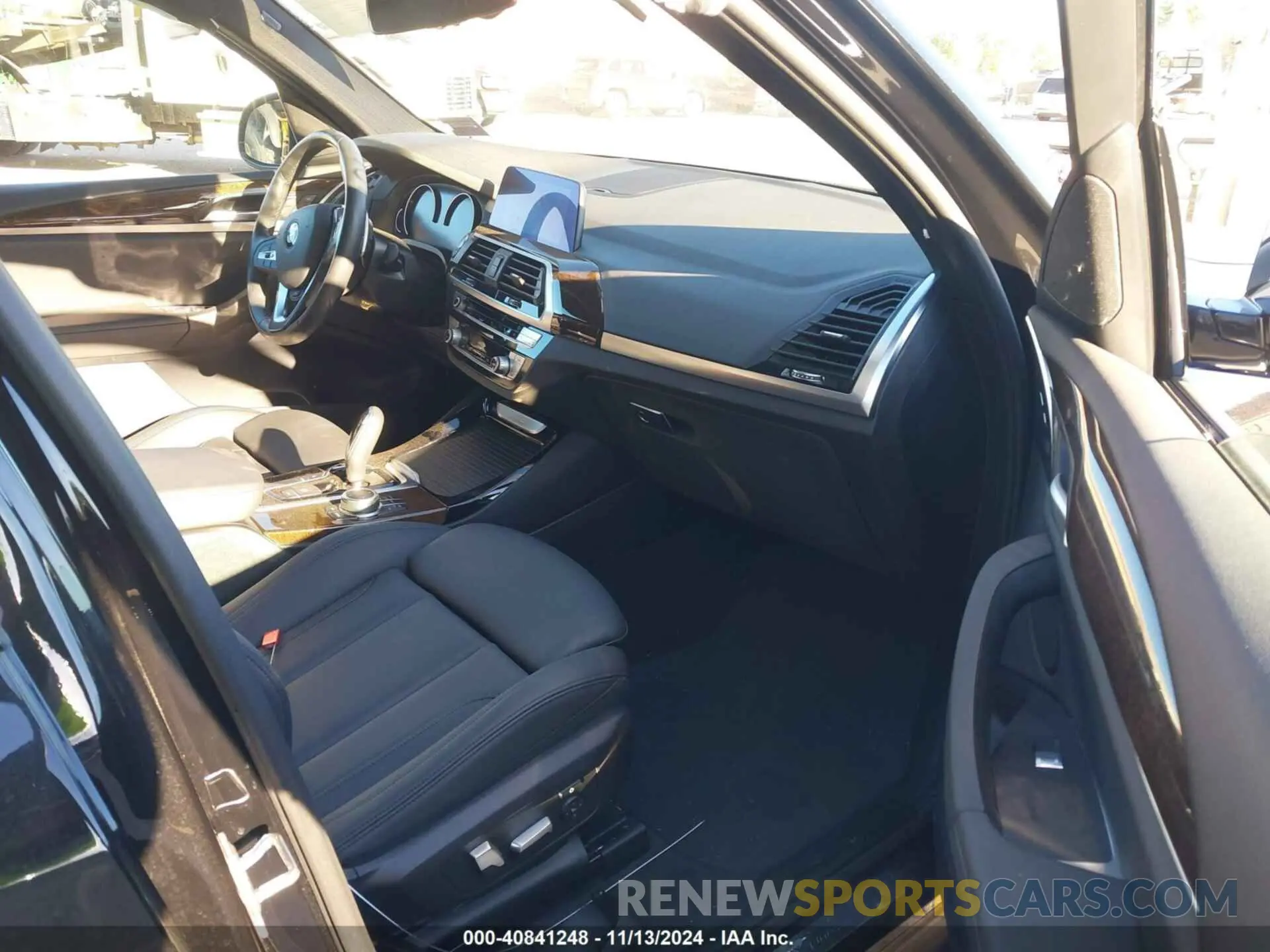 5 fotografías del automóvil dañado 5UXTY5C04LLT32264 BMW X3 2020