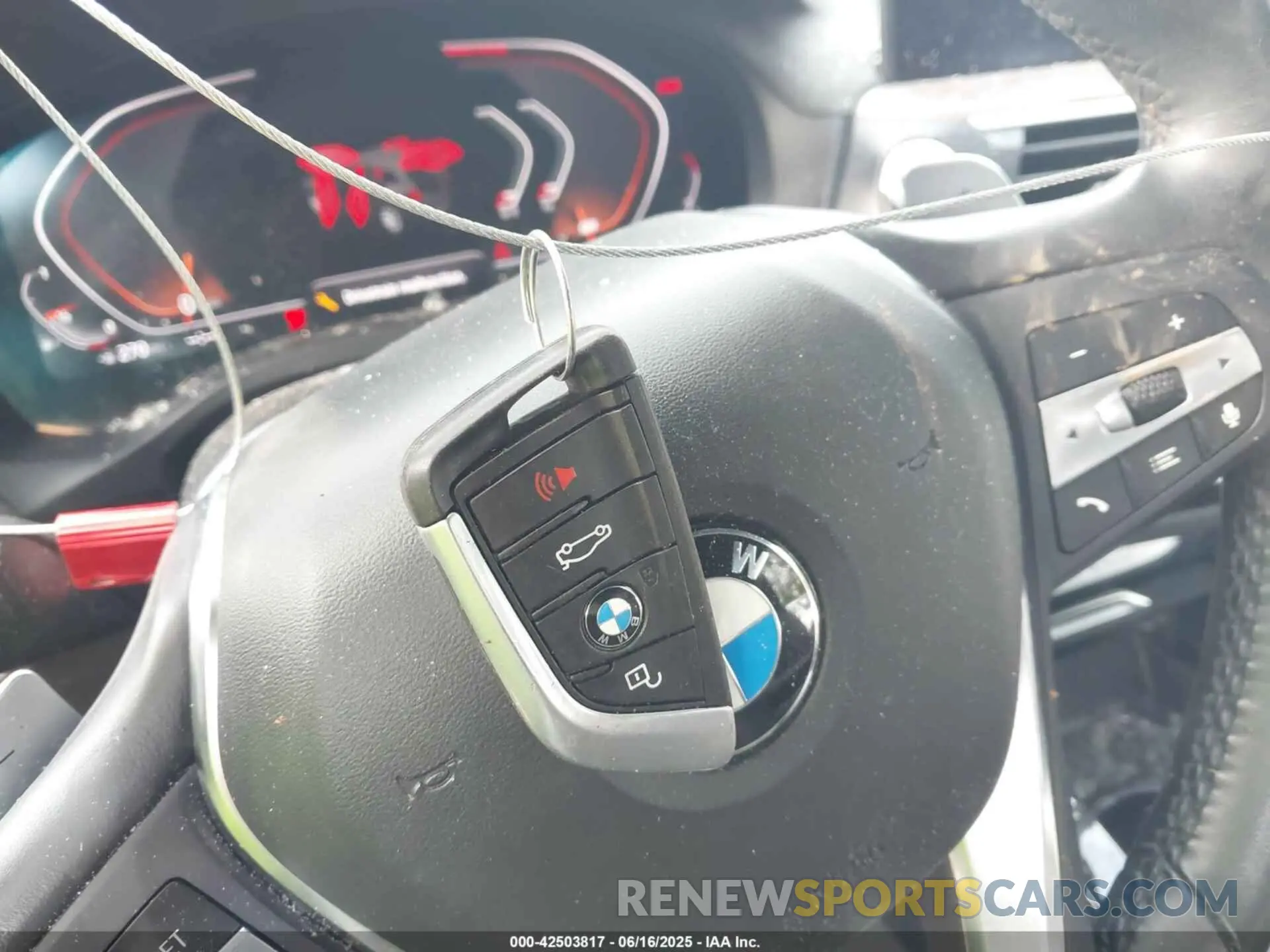 11 fotografías del automóvil dañado 5UXTY5C09LLE58039 BMW X3 2020