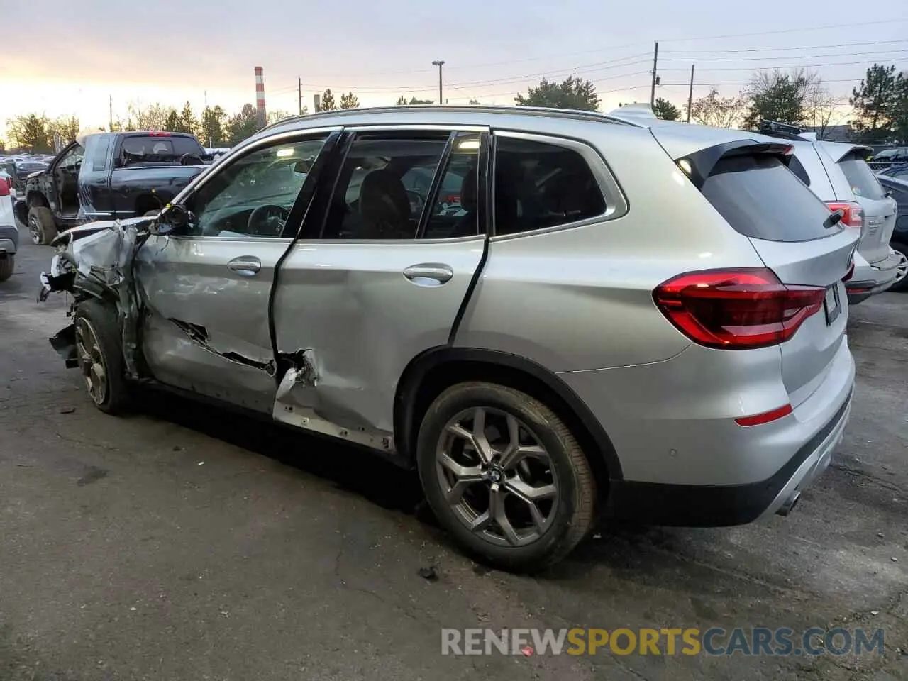 2 fotografías del automóvil dañado 5UXTY5C0XL9C73799 BMW X3 2020