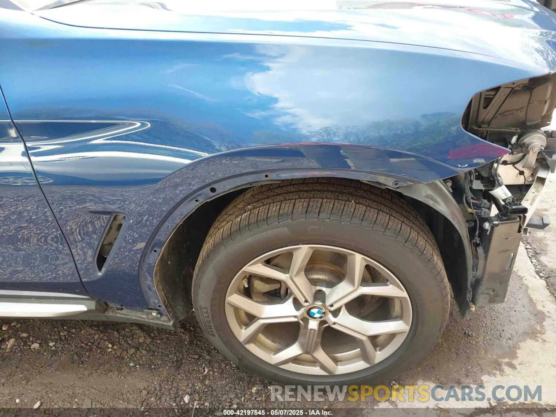 19 fotografías del automóvil dañado 5UXTY5C0XL9D50400 BMW X3 2020
