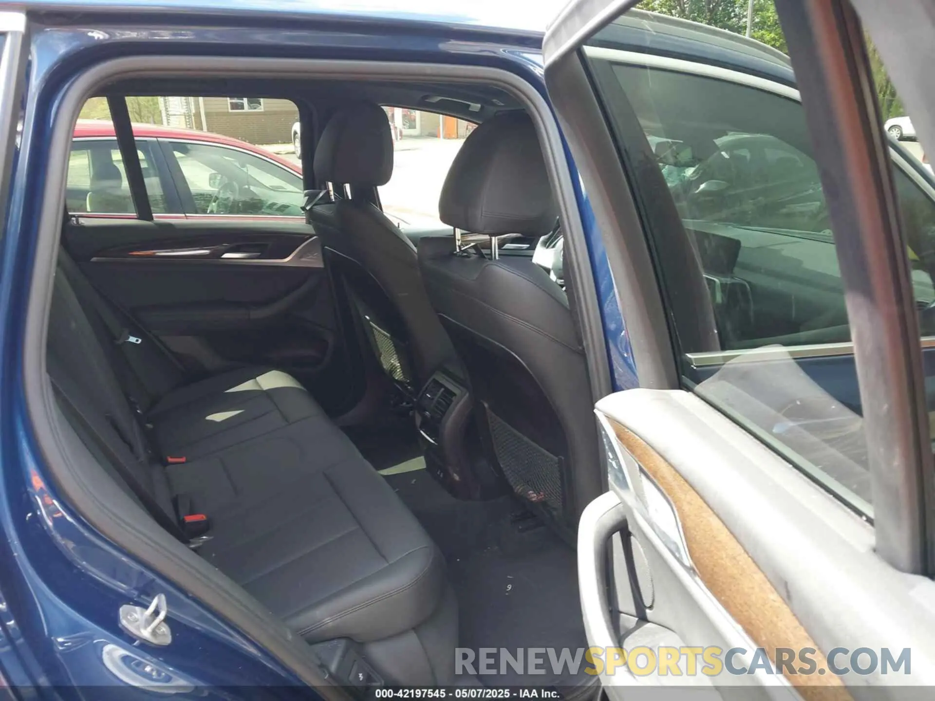 8 fotografías del automóvil dañado 5UXTY5C0XL9D50400 BMW X3 2020