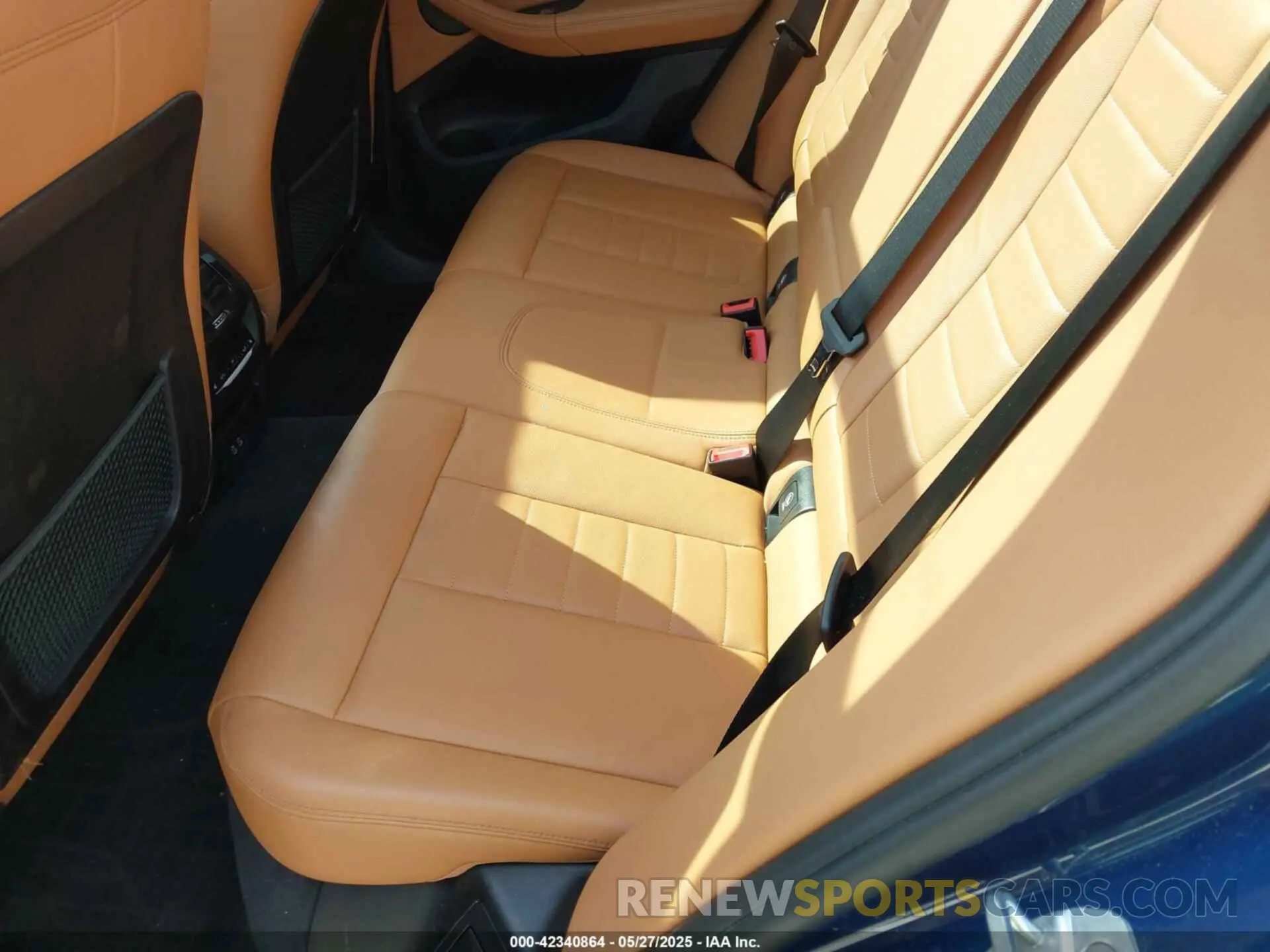 8 fotografías del automóvil dañado 5UXTY9C00L9B77025 BMW X3 2020