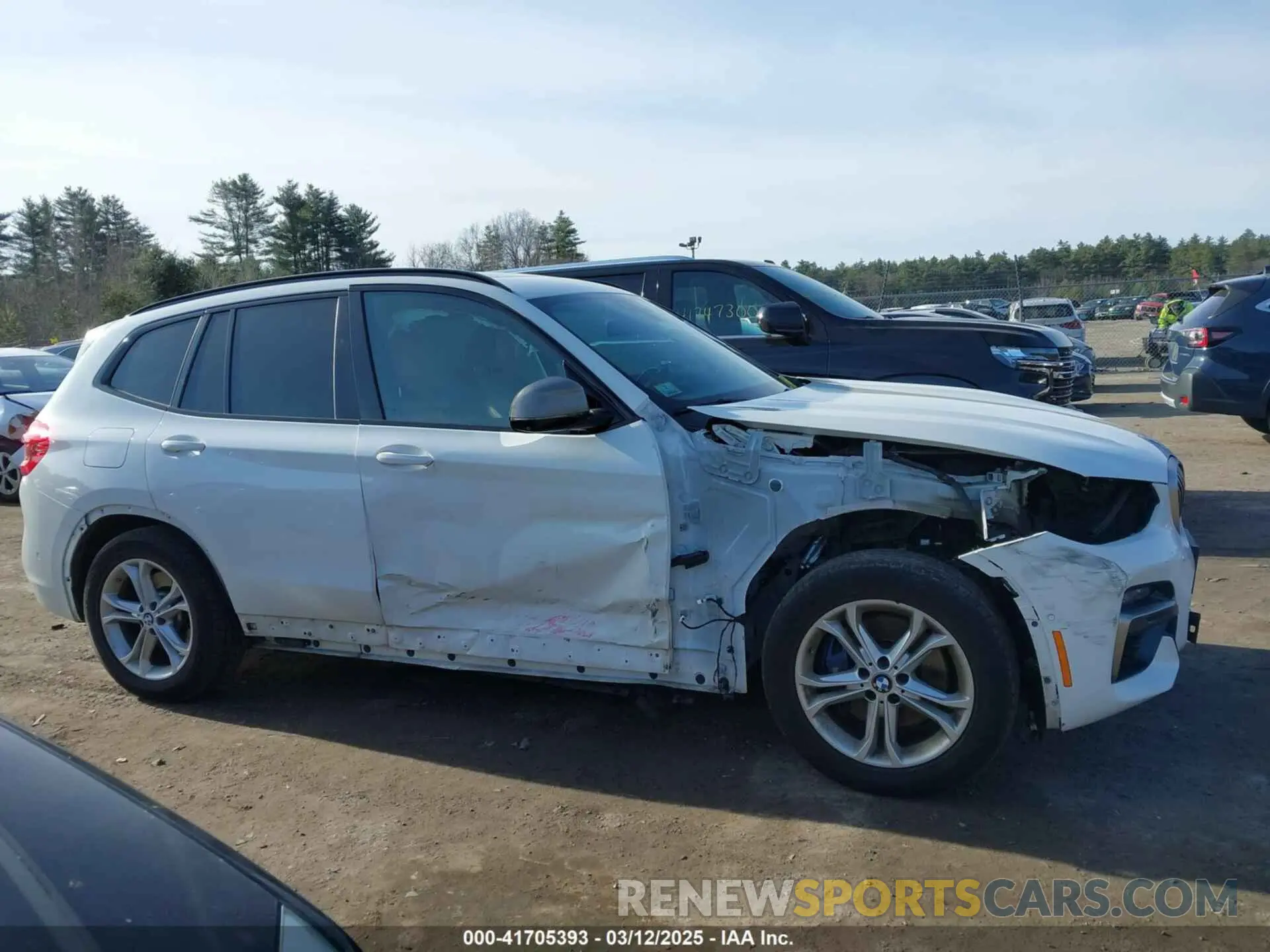 14 fotografías del automóvil dañado 5UXTY9C04L9B25297 BMW X3 2020