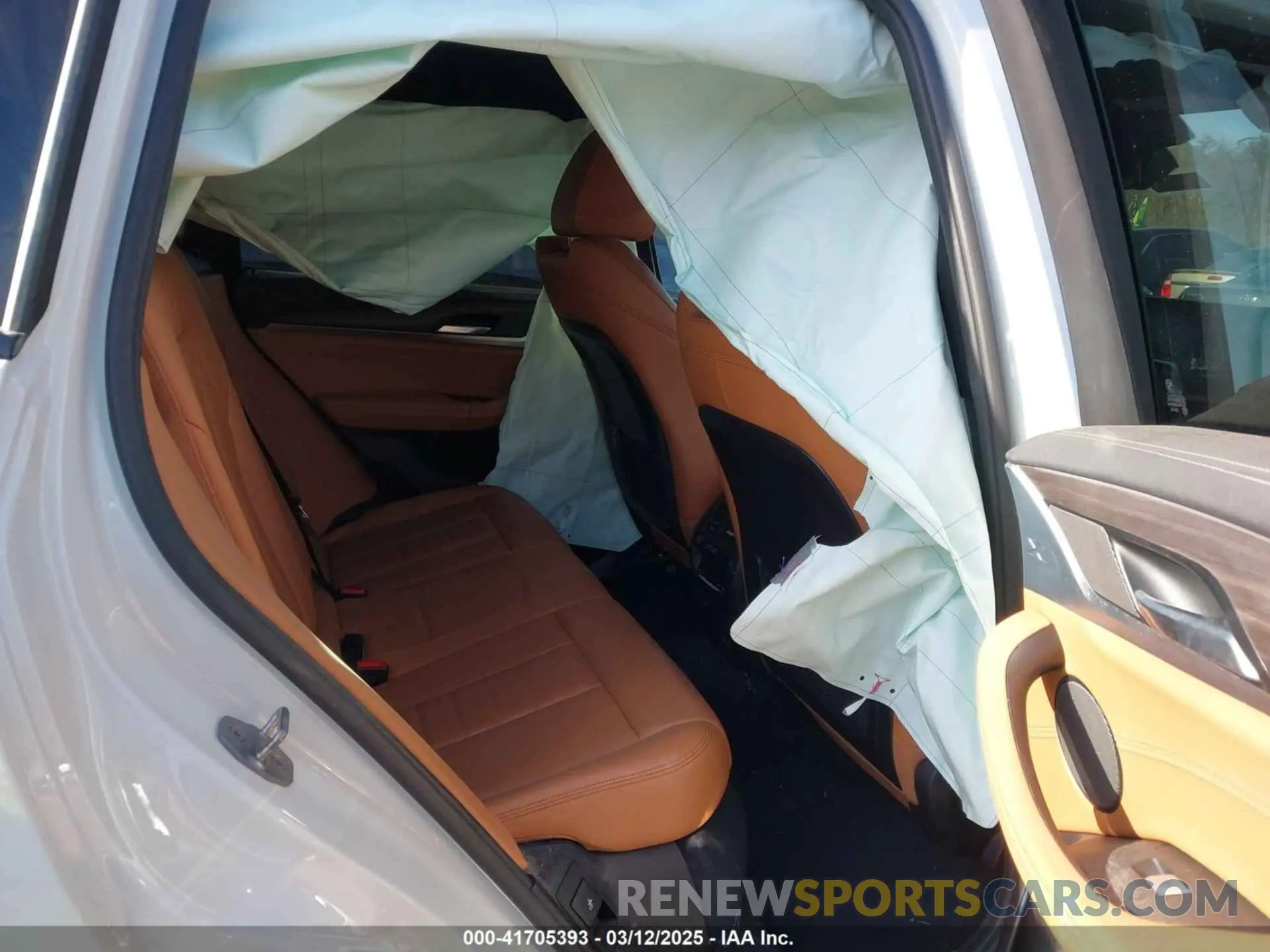 8 fotografías del automóvil dañado 5UXTY9C04L9B25297 BMW X3 2020
