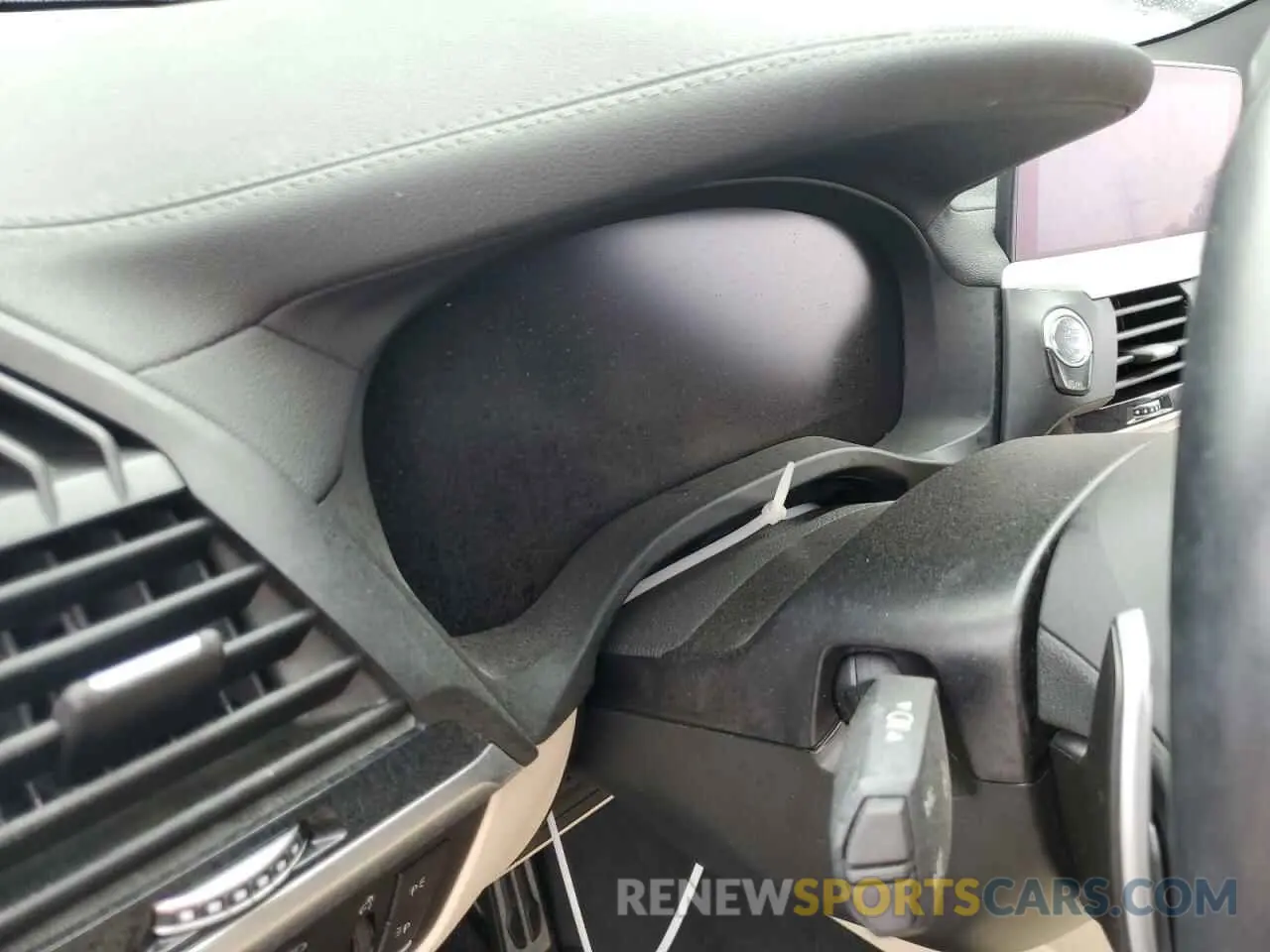 9 fotografías del automóvil dañado 5UXTY9C04L9D22521 BMW X3 2020