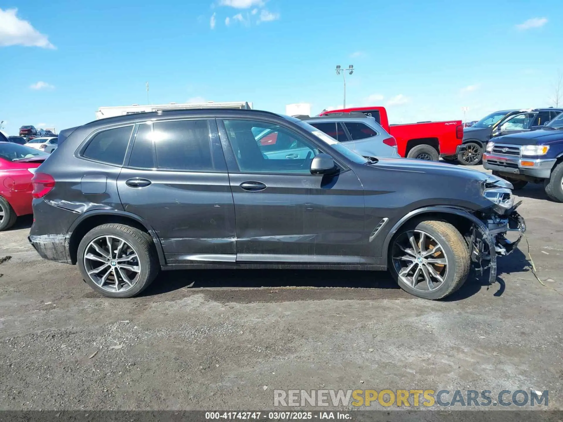 13 fotografías del automóvil dañado 5UXTY9C05LLE59910 BMW X3 2020