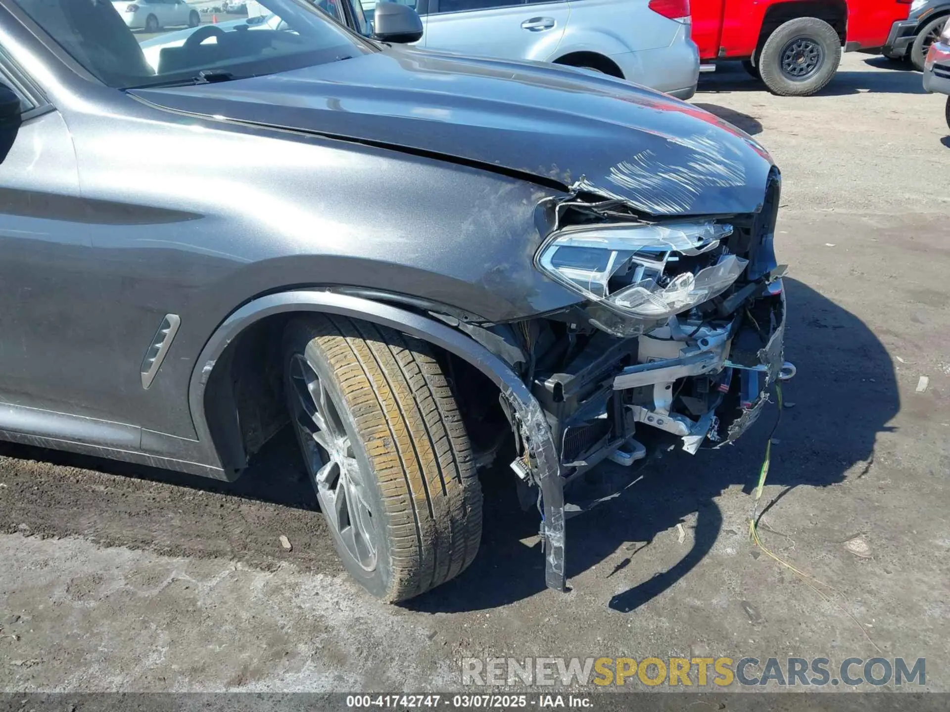 17 fotografías del automóvil dañado 5UXTY9C05LLE59910 BMW X3 2020