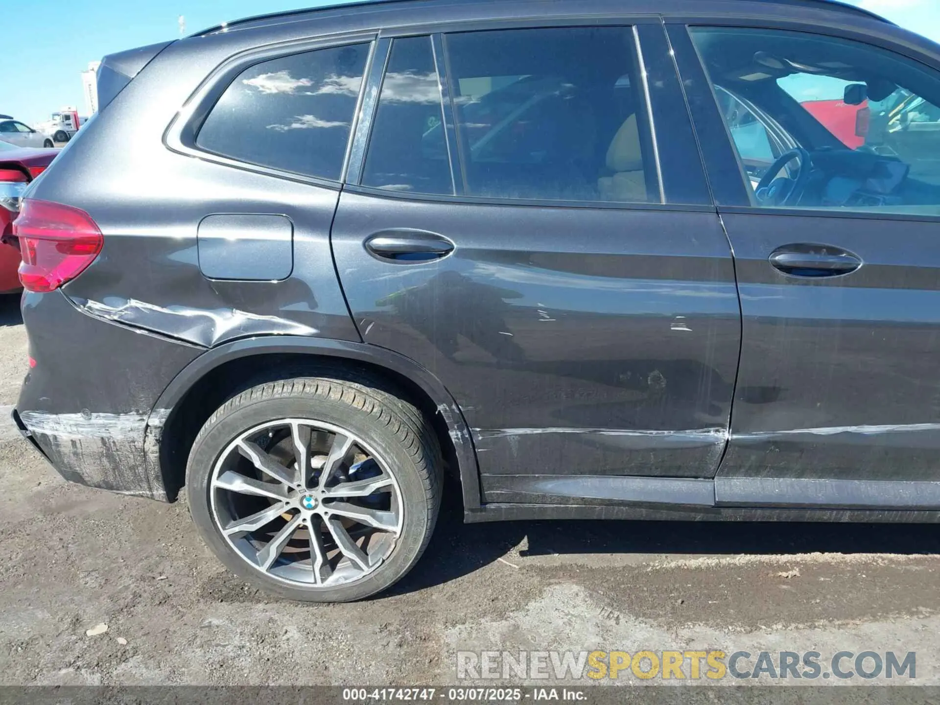 18 fotografías del automóvil dañado 5UXTY9C05LLE59910 BMW X3 2020