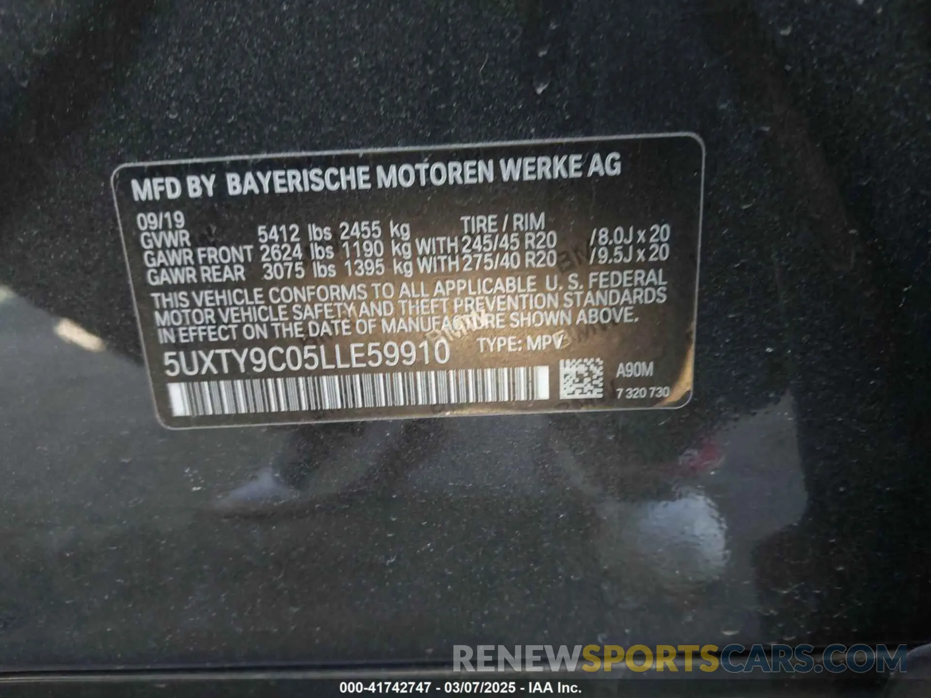 9 fotografías del automóvil dañado 5UXTY9C05LLE59910 BMW X3 2020